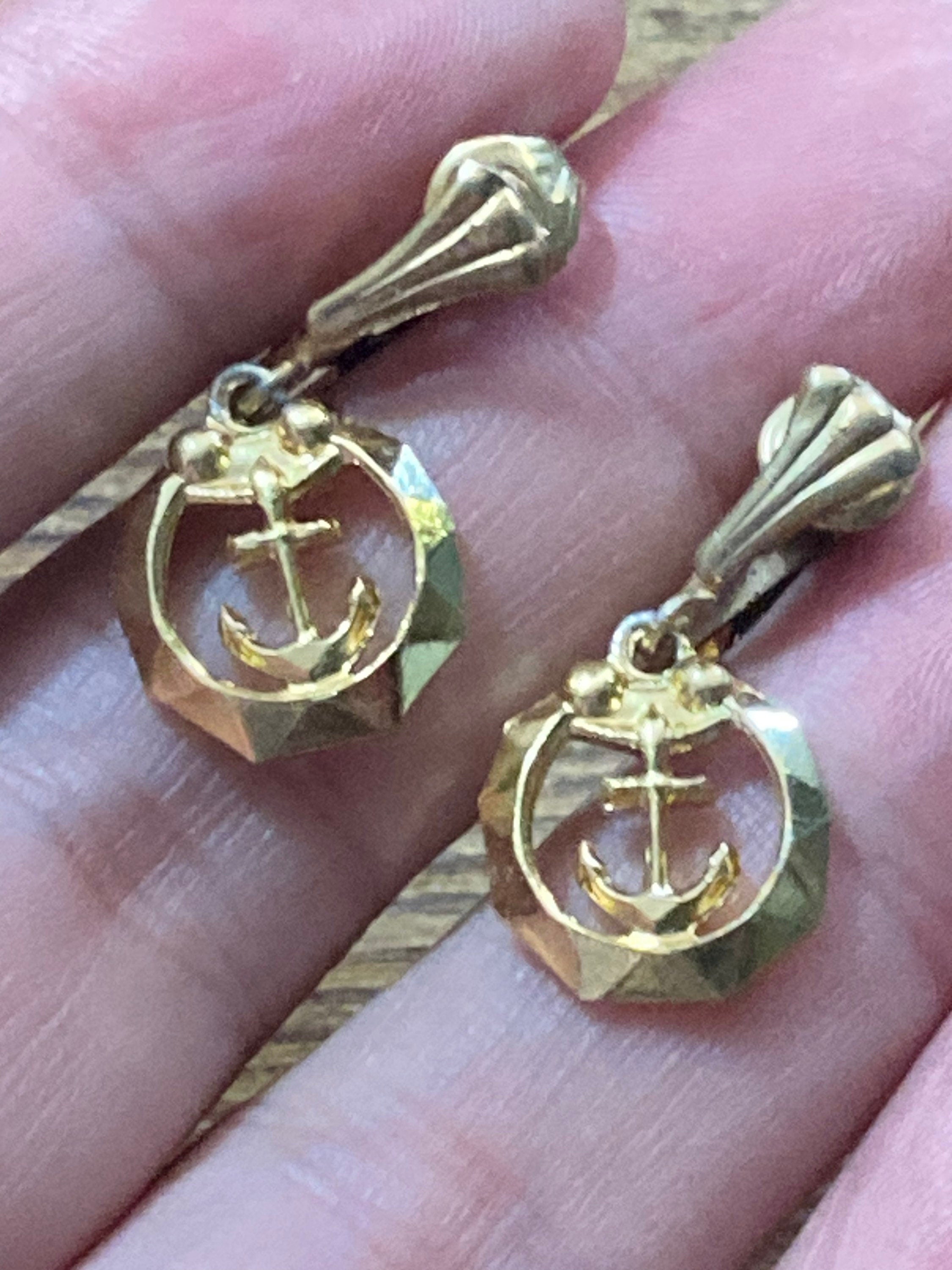 gold tone Nautical anchor dangly drop clip on earrings