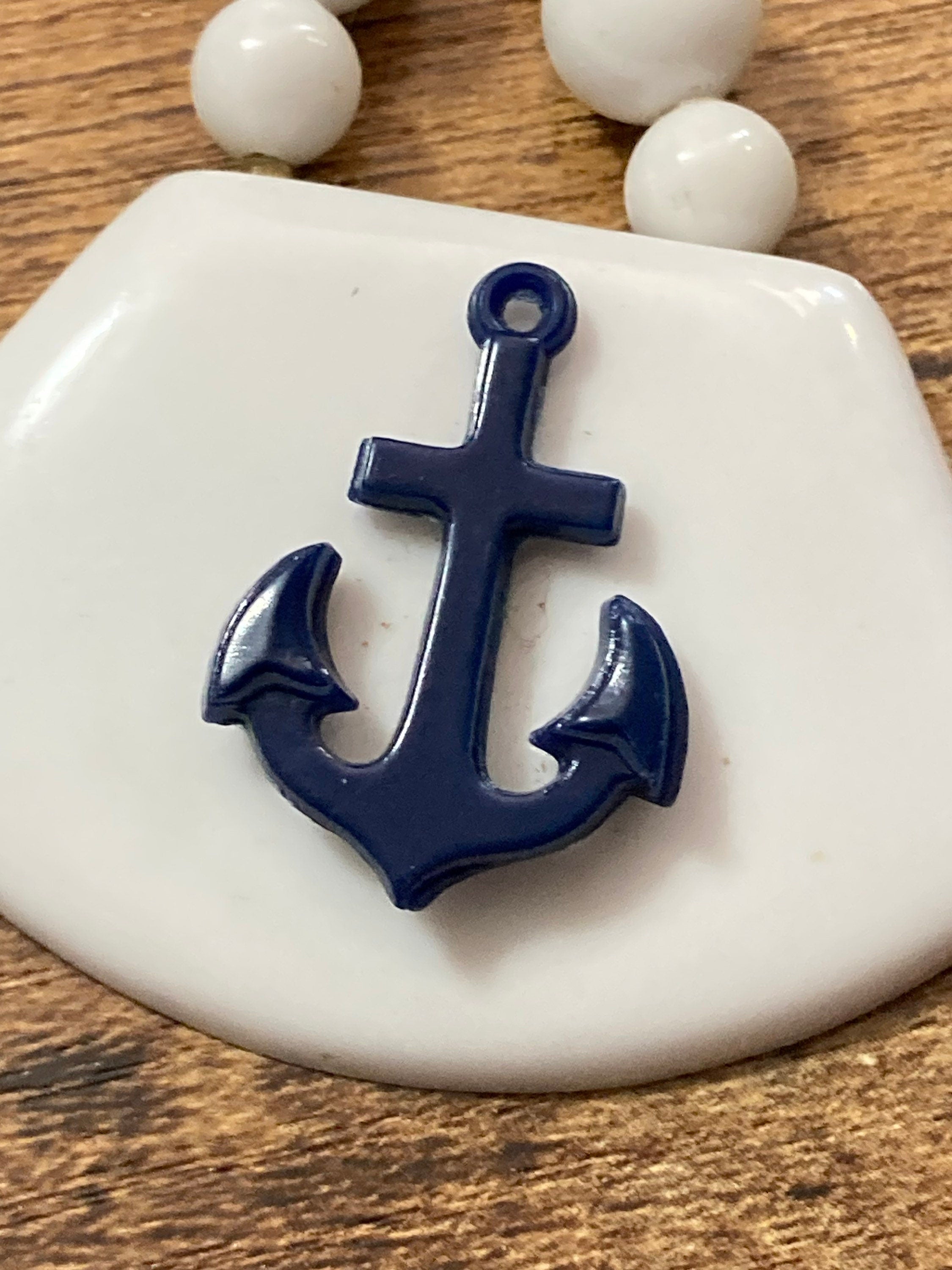 Vintage blue and white beaded plastic anchor necklace