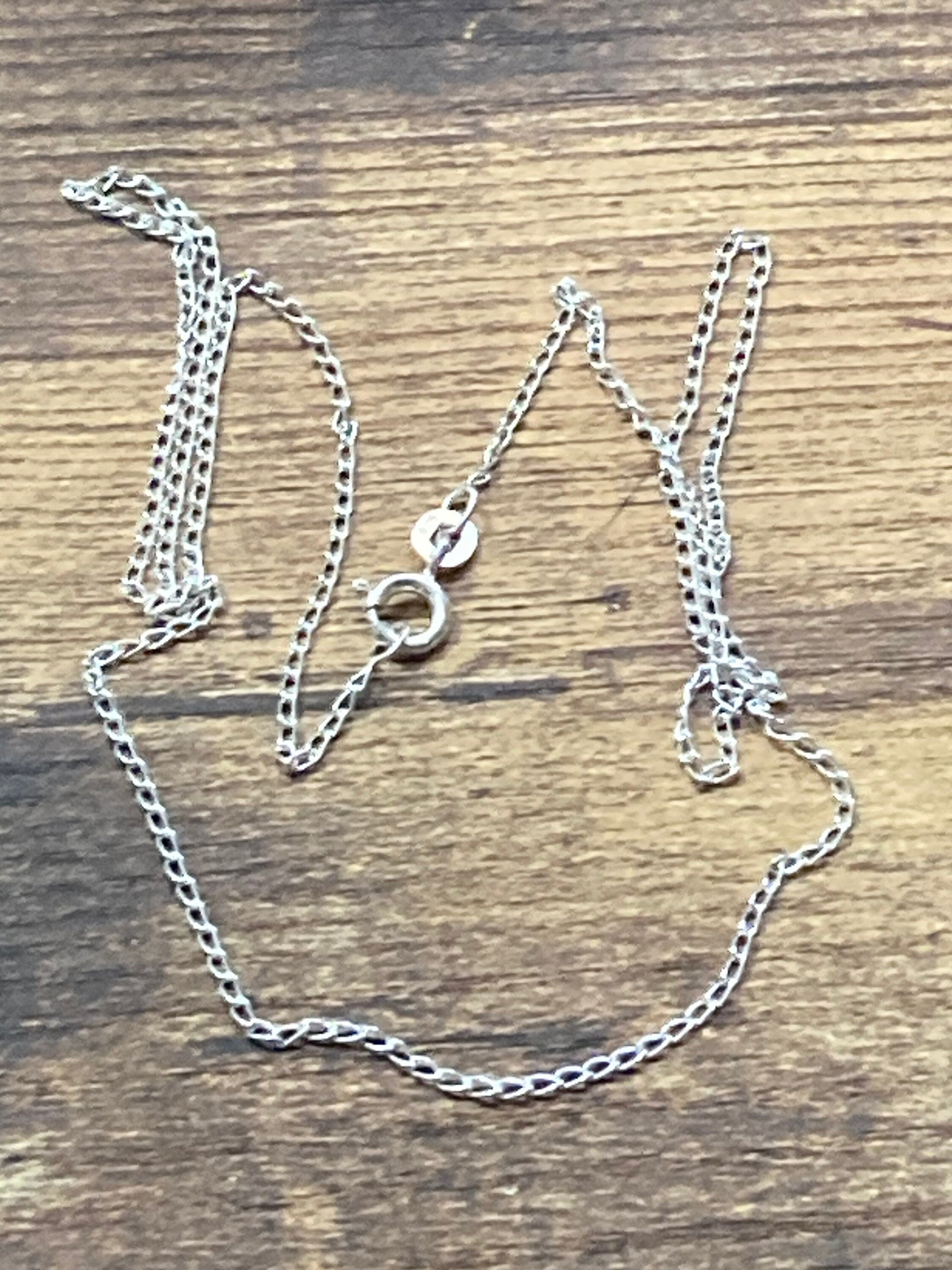 Plain simple 925 Sterling silver fine link chain necklace 1.6gm 45cm