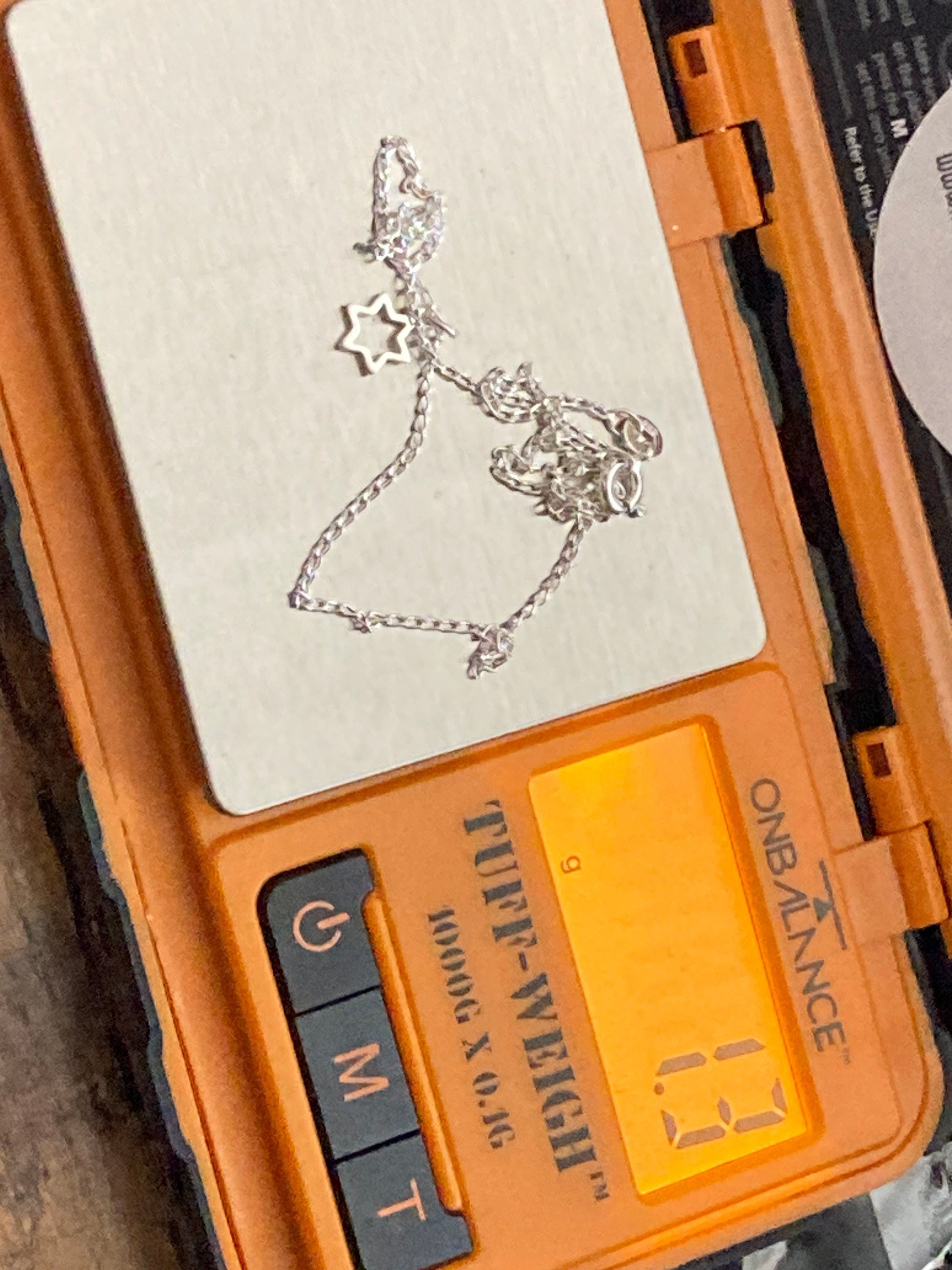 Young girls 925 sterling silver fine chain with small star pendant 35cm