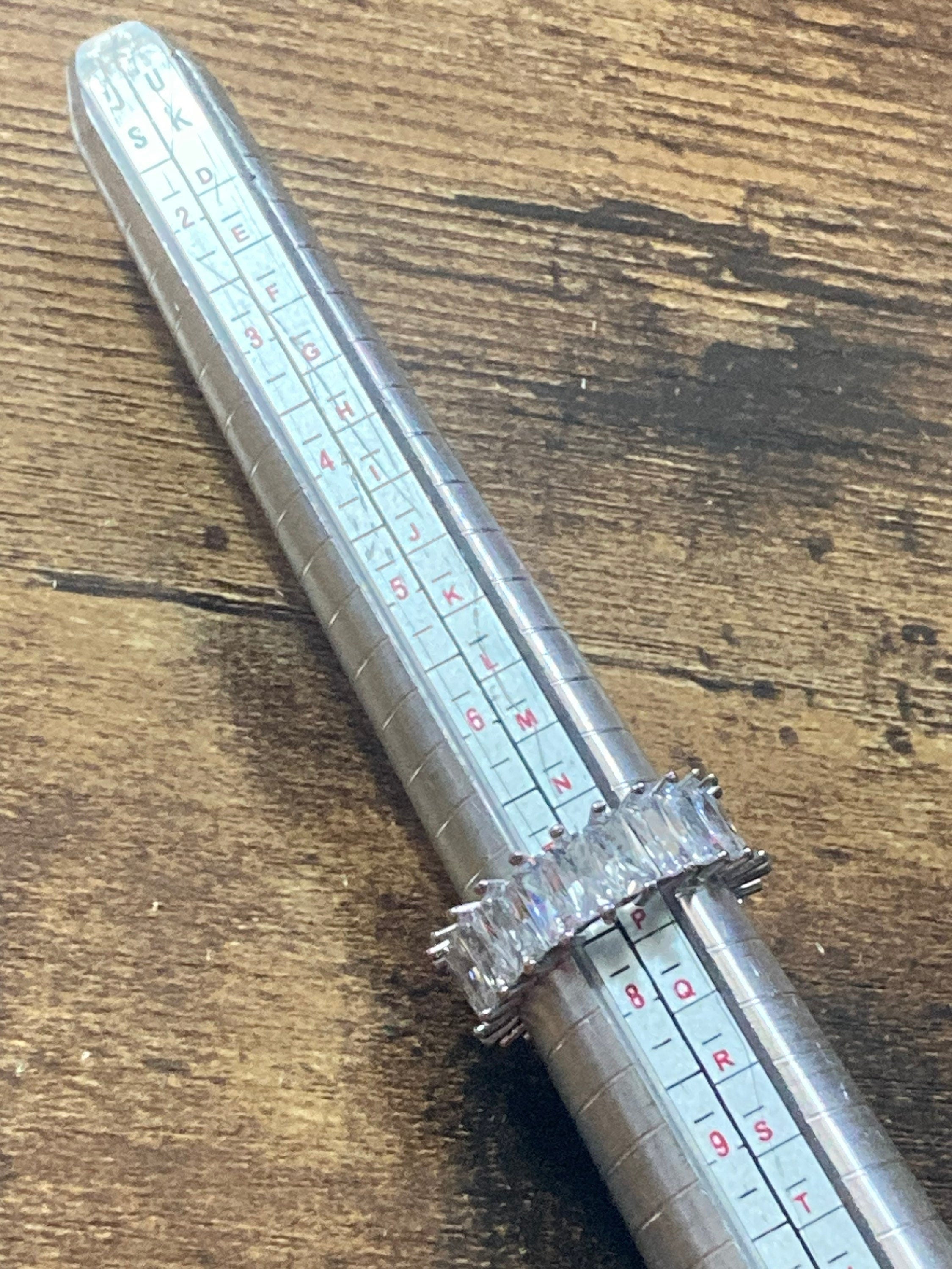 Clear CZ baguette diamanté costume cocktail dress ring size 7 uk P