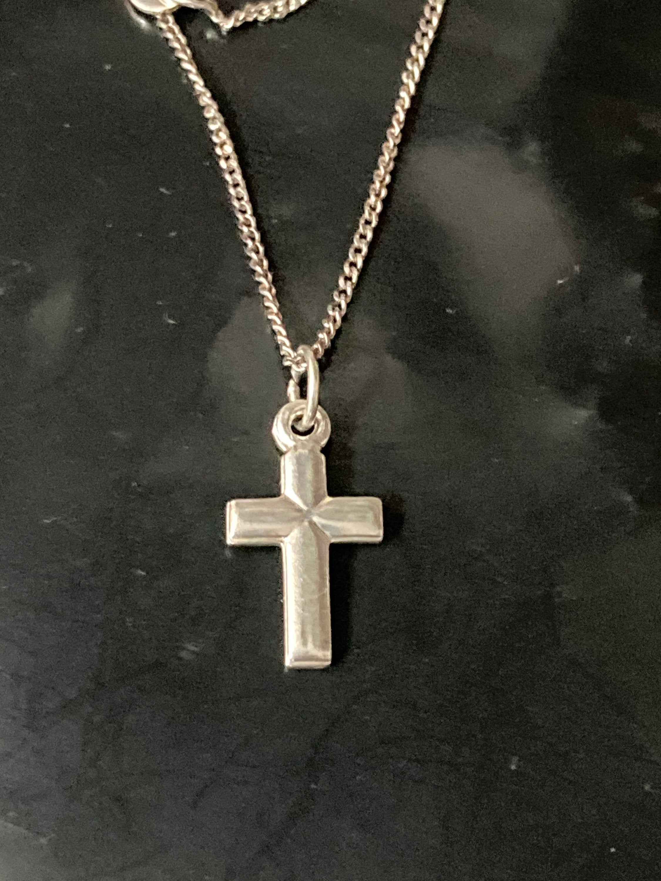 925 Sterling silver plain religious cross pendant necklace on chain