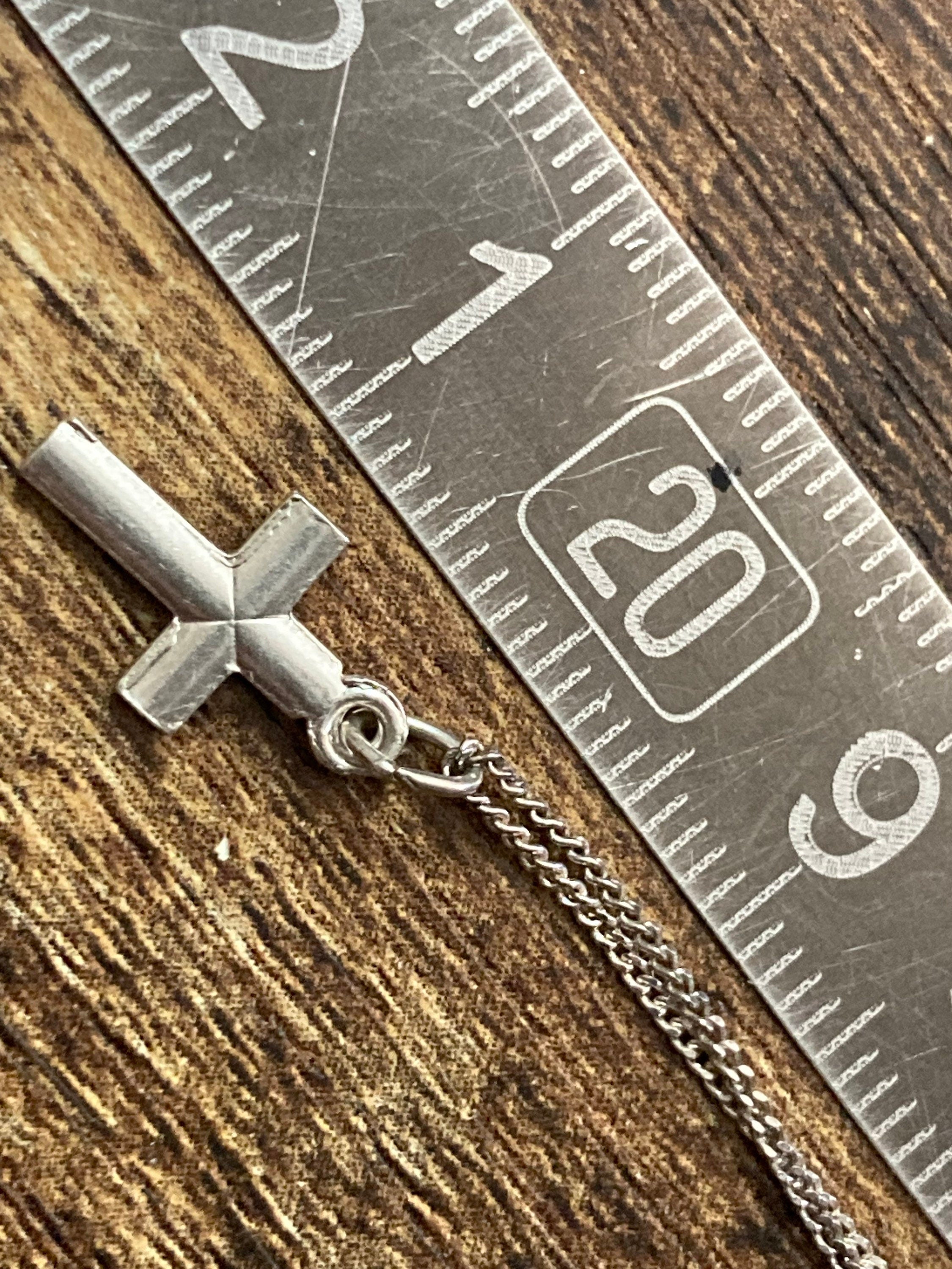 925 Sterling silver plain religious cross pendant necklace on chain