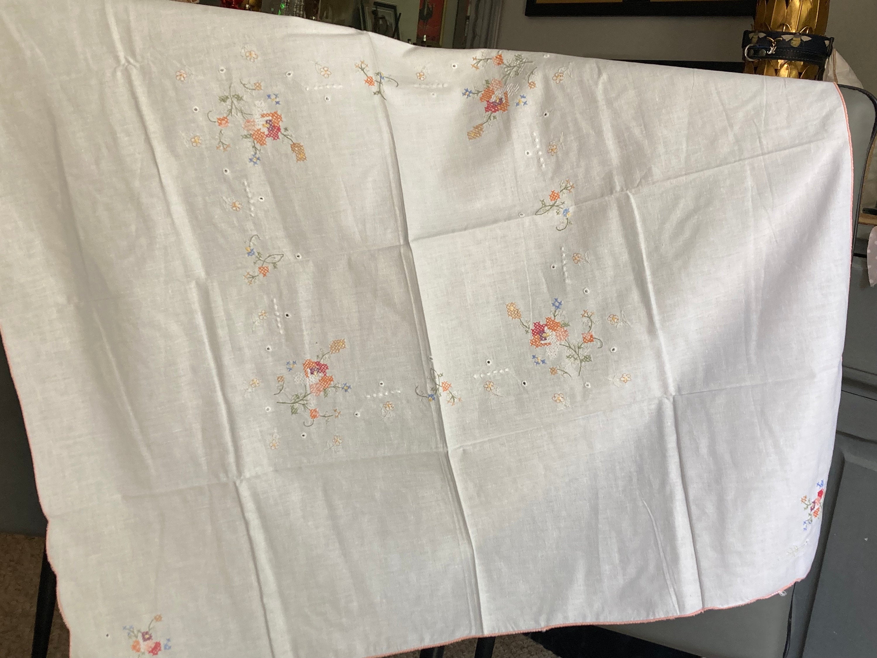30” square white Vintage cross stitch embroidered peach pink pastel floral tablecloth