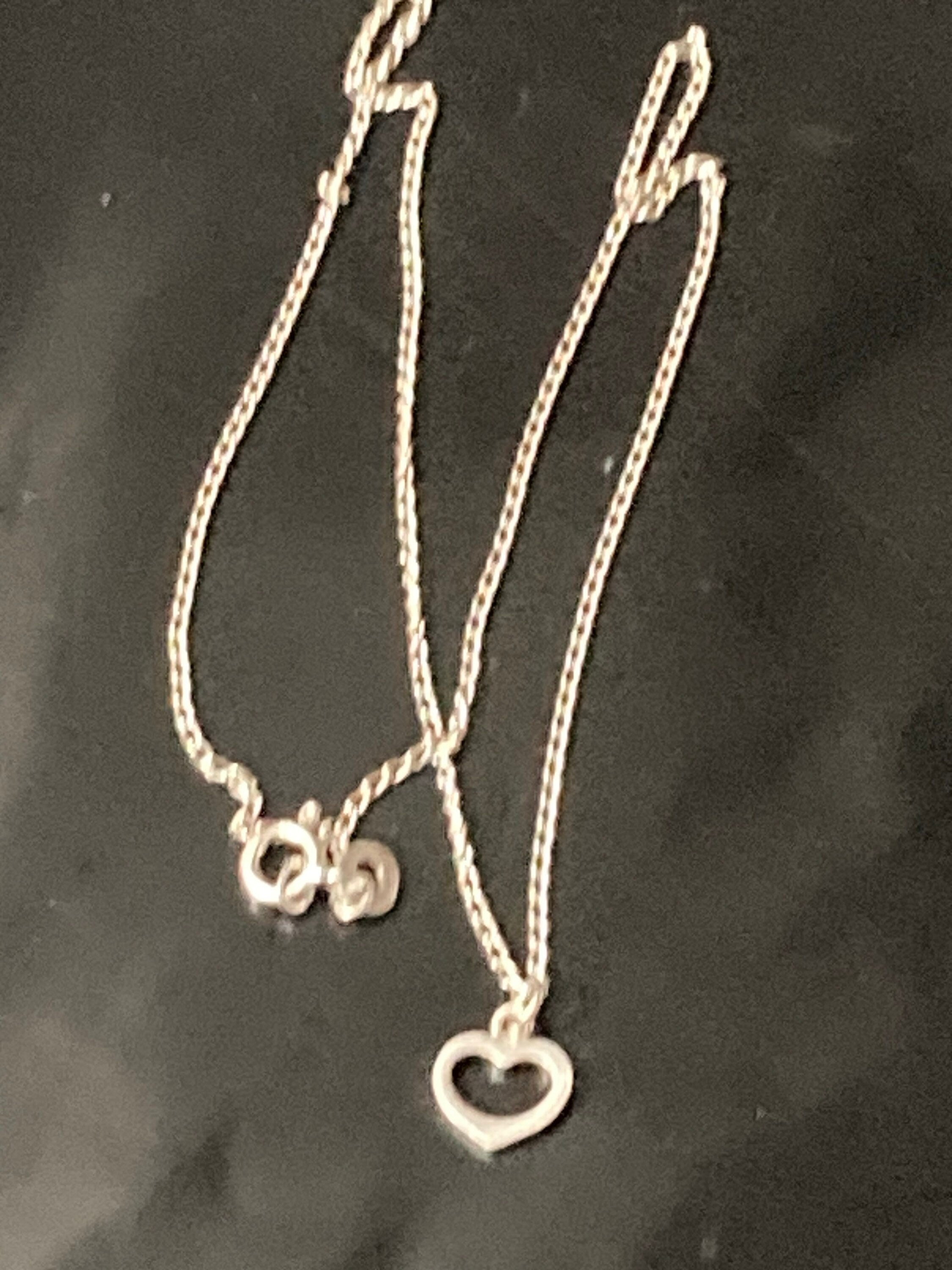 Young girls 925 sterling silver fine chain with love heart pendant 35cm