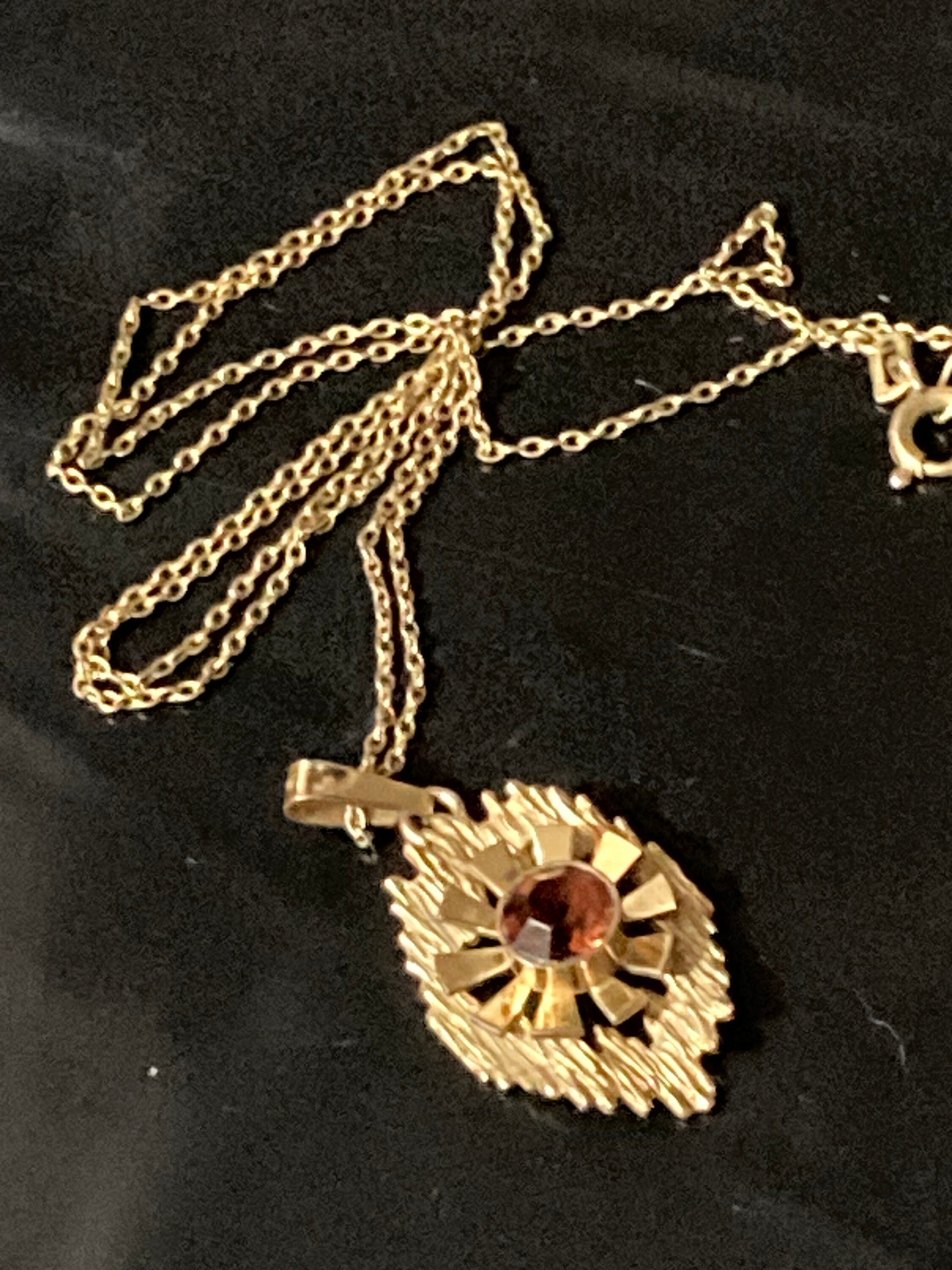 Vintage gold plated cognac brown rhinestone pendant necklace and chain stamped foreign