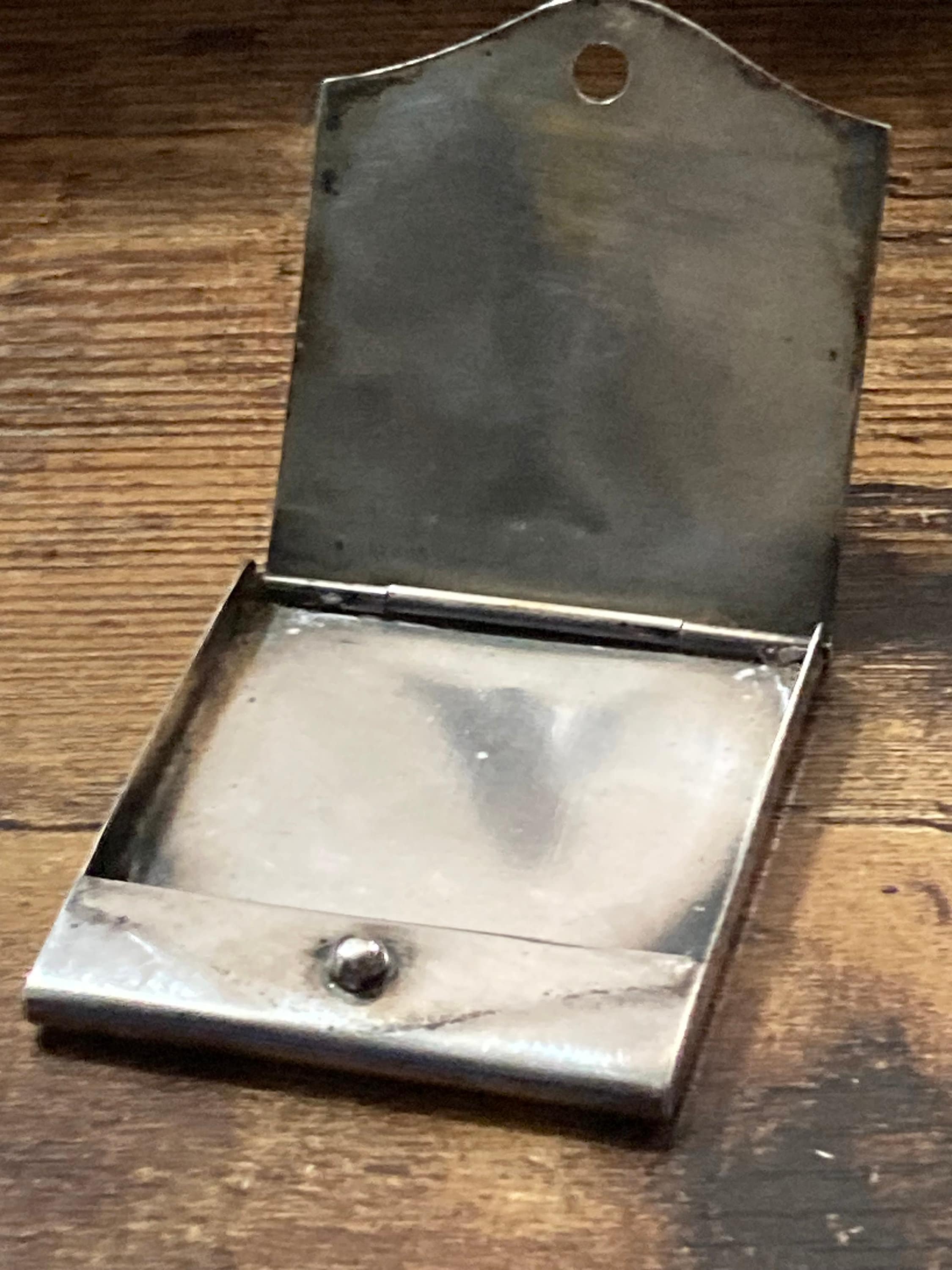 Art deco match book case 900 continental silver
