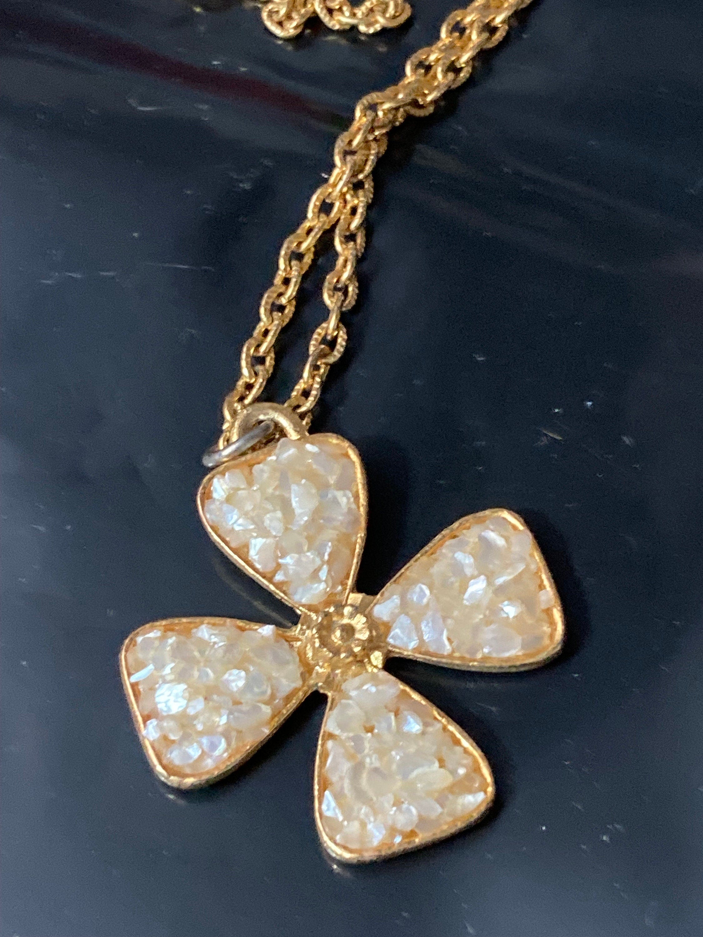 Signed JEM Retro Pearl Chip Cross Pendant - Gold Tone Chain