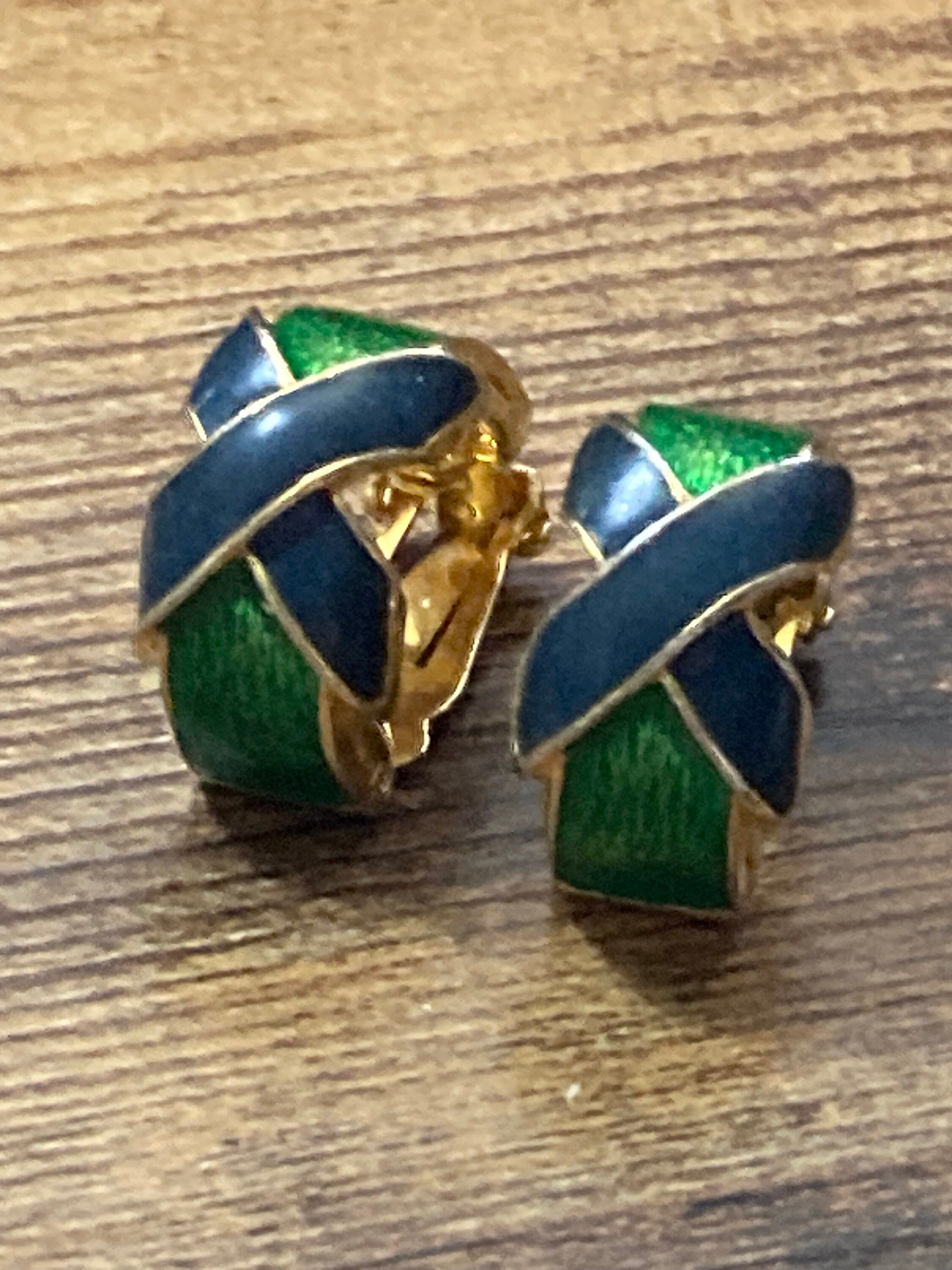 Retro gold tone green blue enamel cross detail clip on half hoop earrings