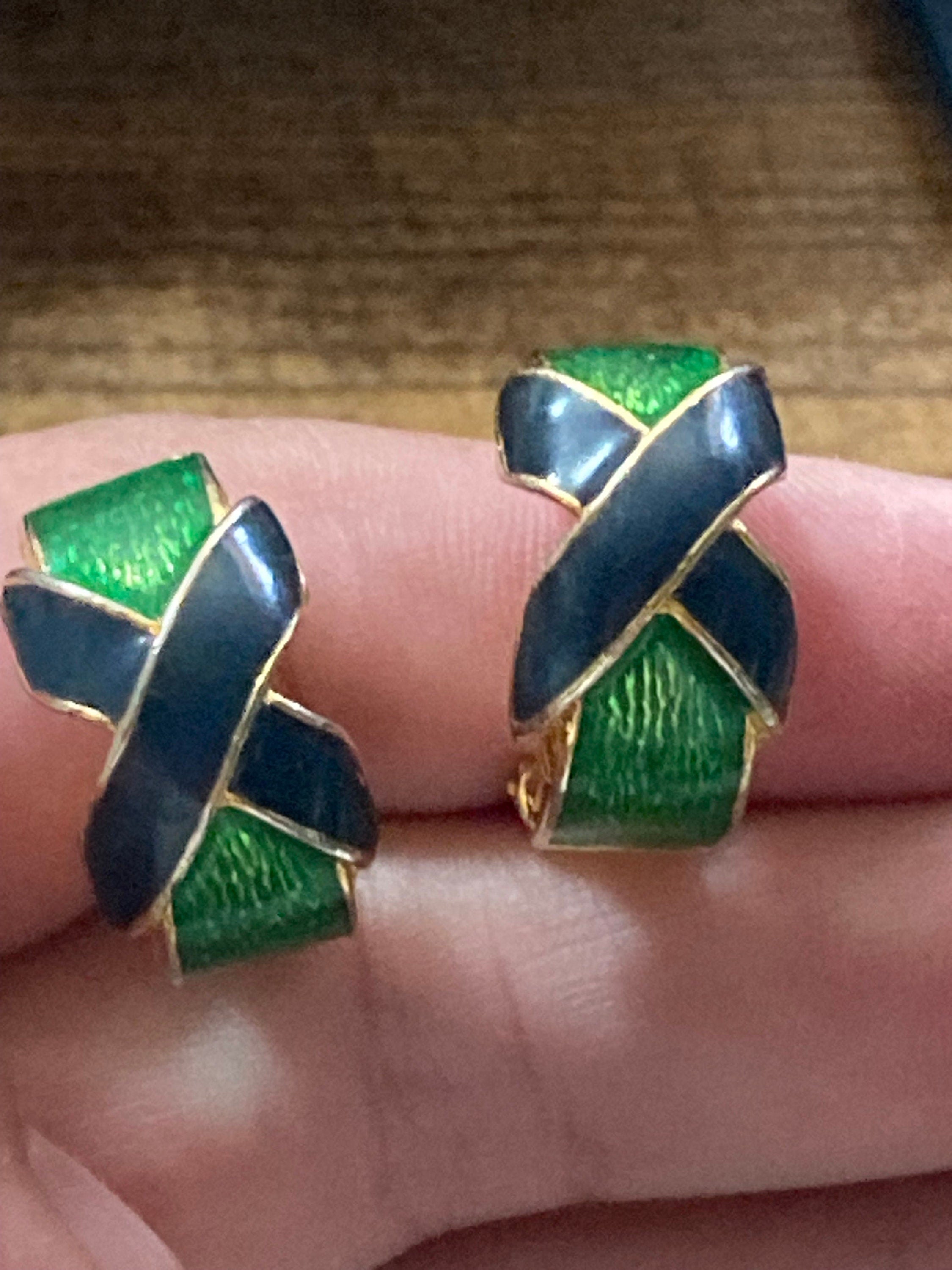 Retro gold tone green blue enamel cross detail clip on half hoop earrings