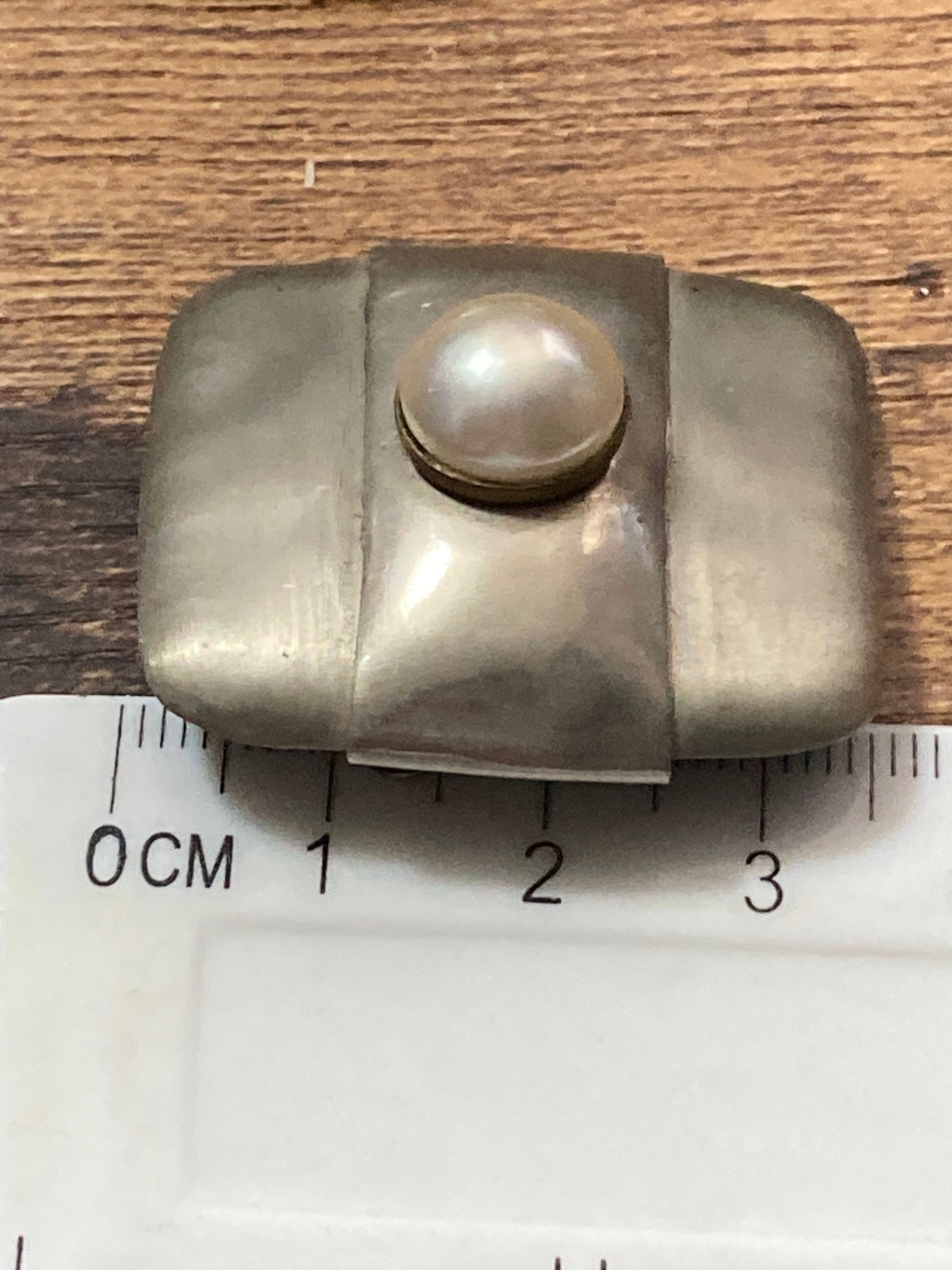 Vintage signed Fabrice Paris designer clip on earrings rectangular with faux pearl
