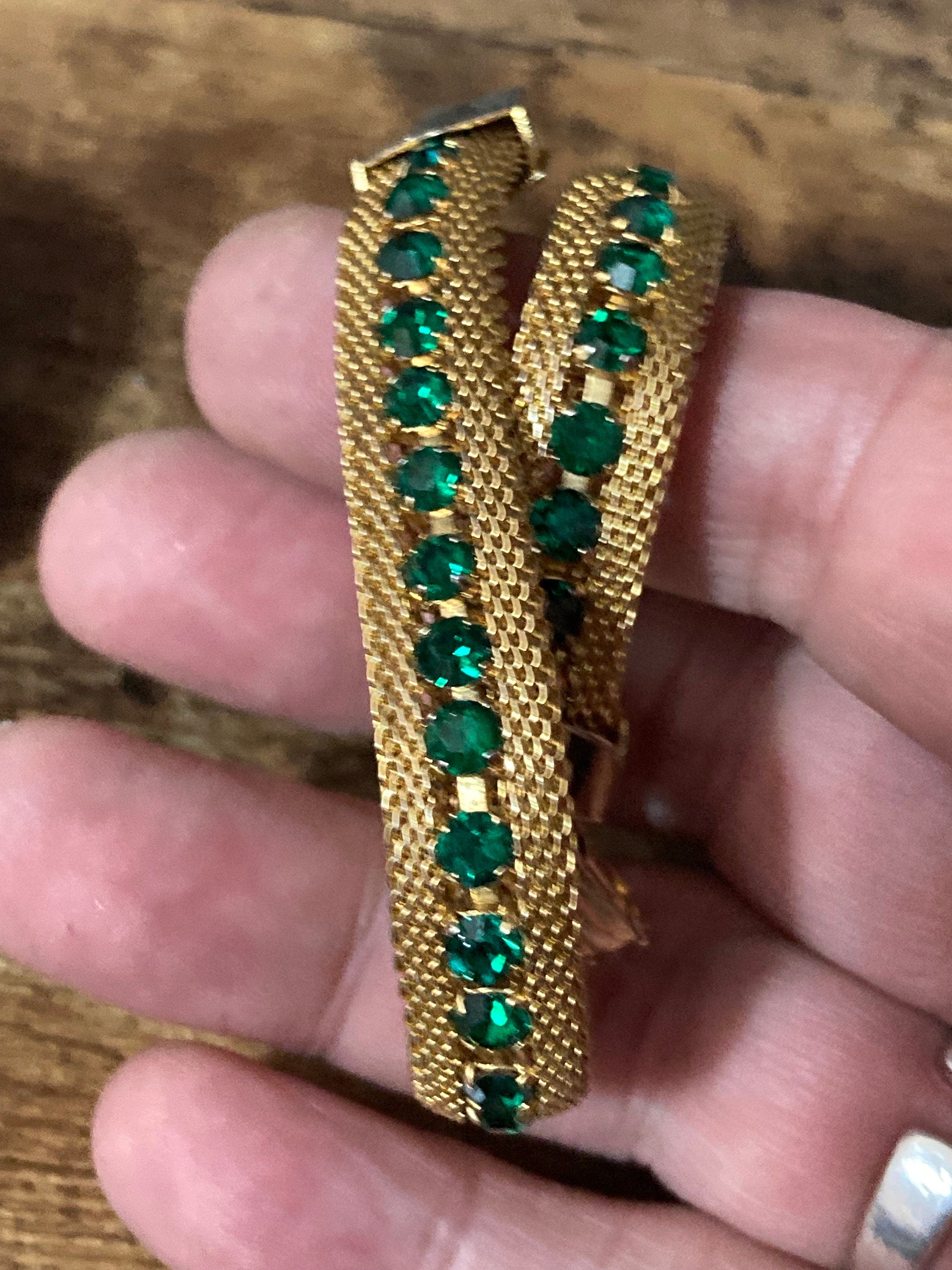 Gold mesh modernist emerald green rhinestone cocktail bracelet