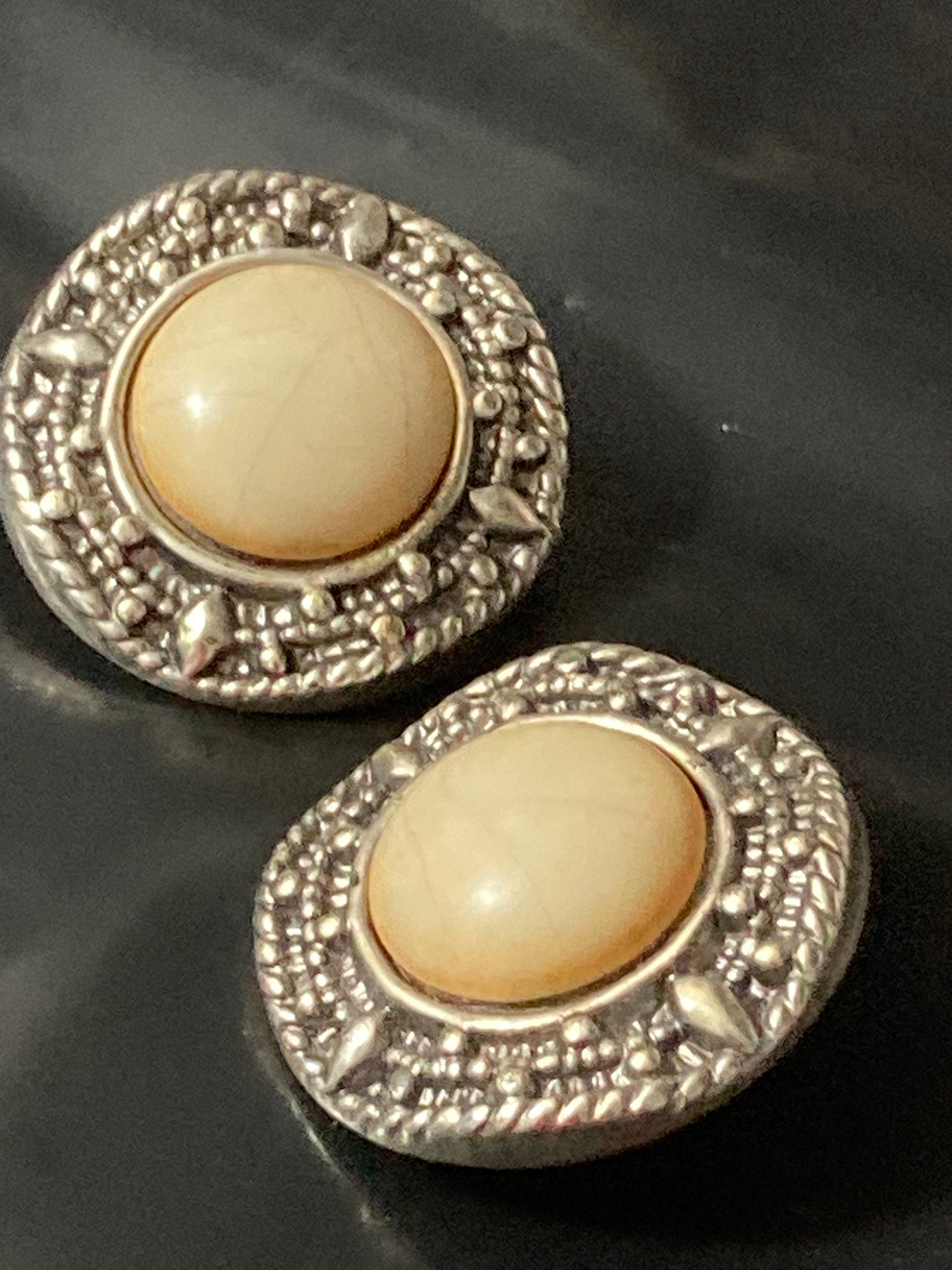 Vintage Silver Tone Clip On Earrings: Beige Cabochon Button Style
