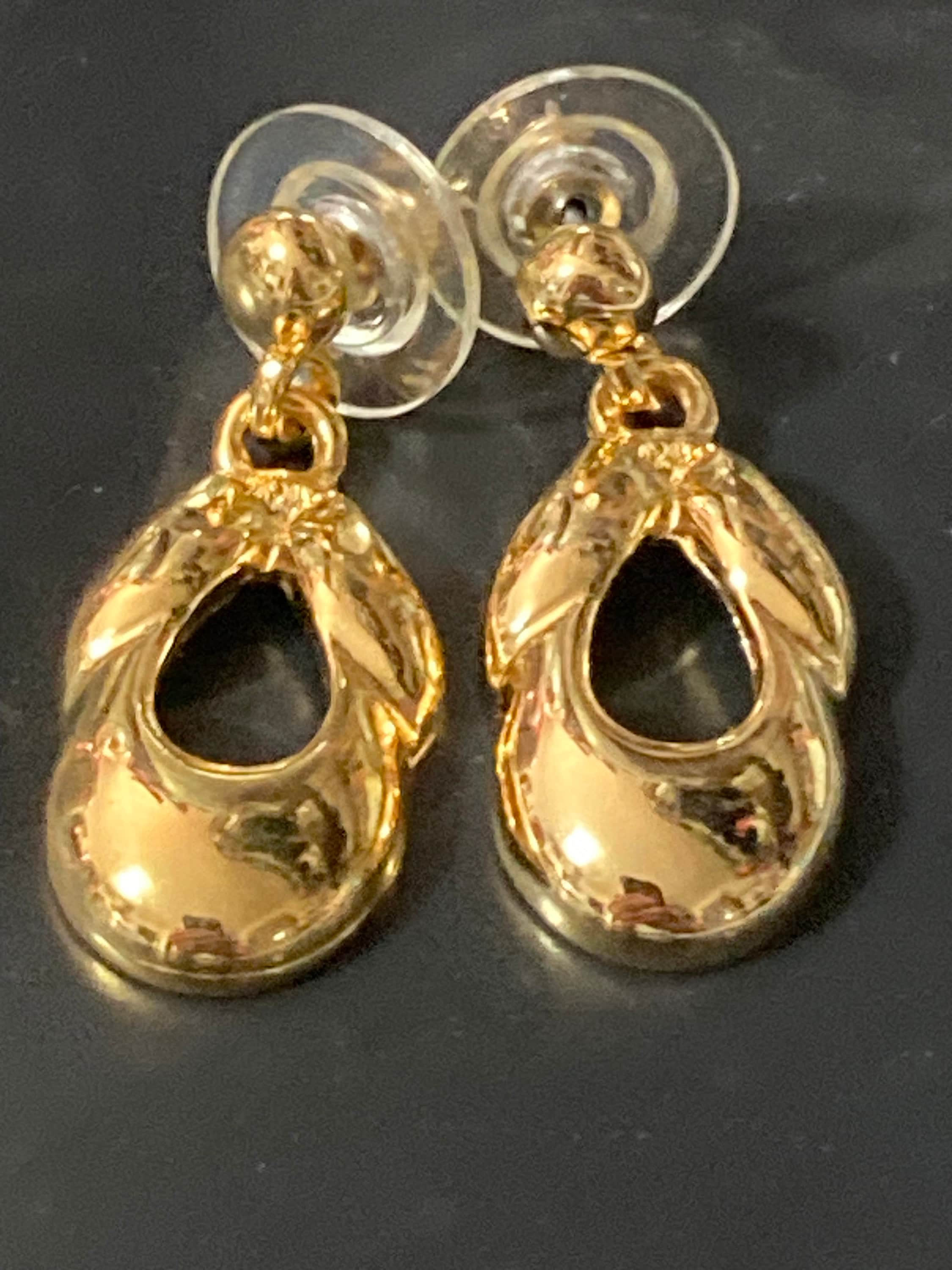 Retro 1980s Gold plated dangly drop earrings new old shop stock