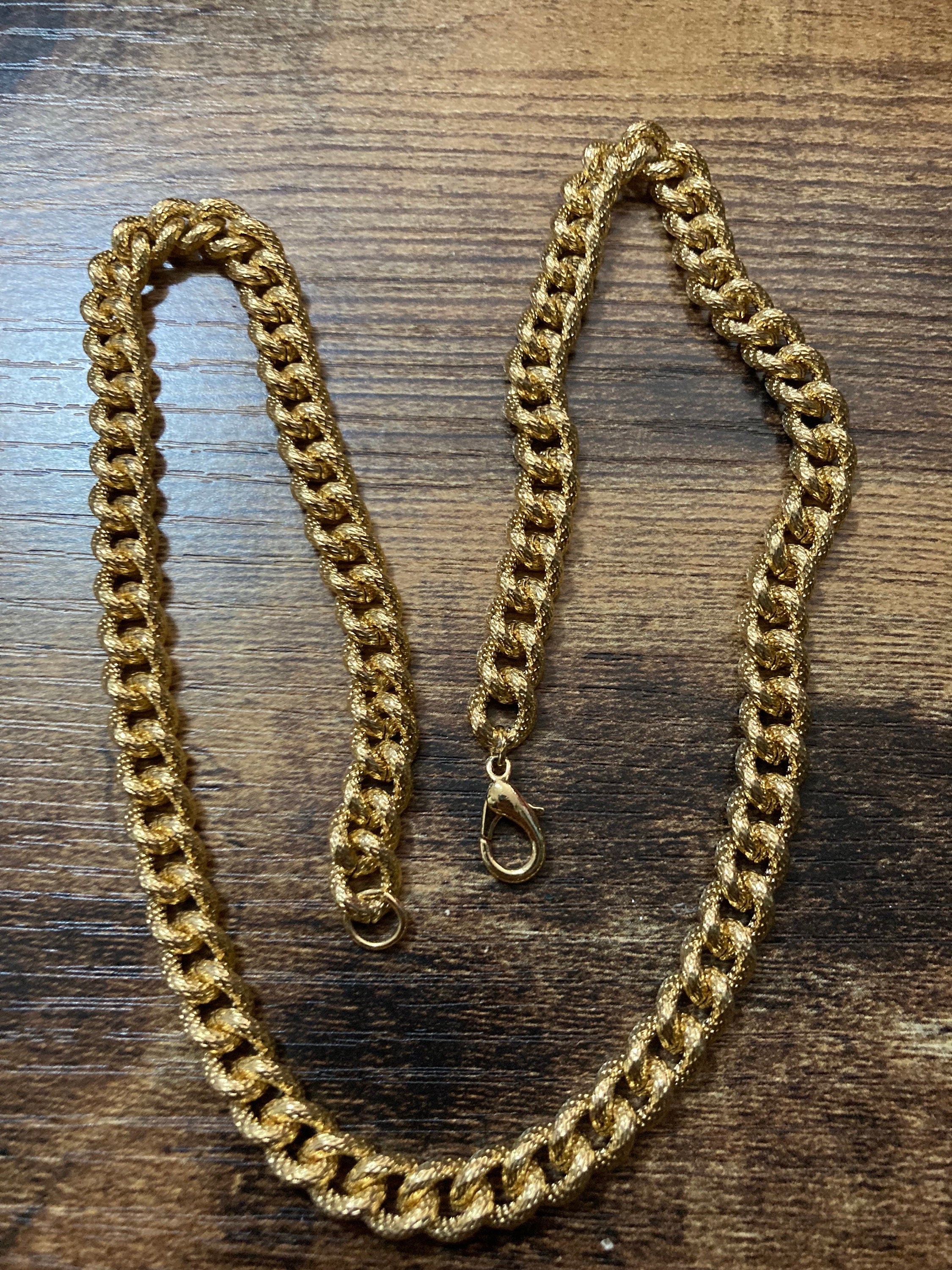 fancy link flat woven ornate etched chunky gold curb chain necklace wide 7mm thick 44cm high end