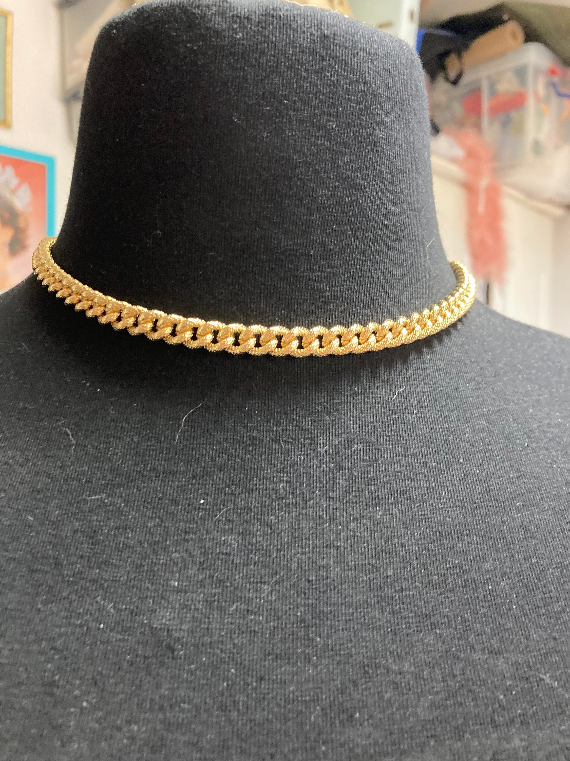 fancy link flat woven ornate etched chunky gold curb chain necklace wide 7mm thick 44cm high end