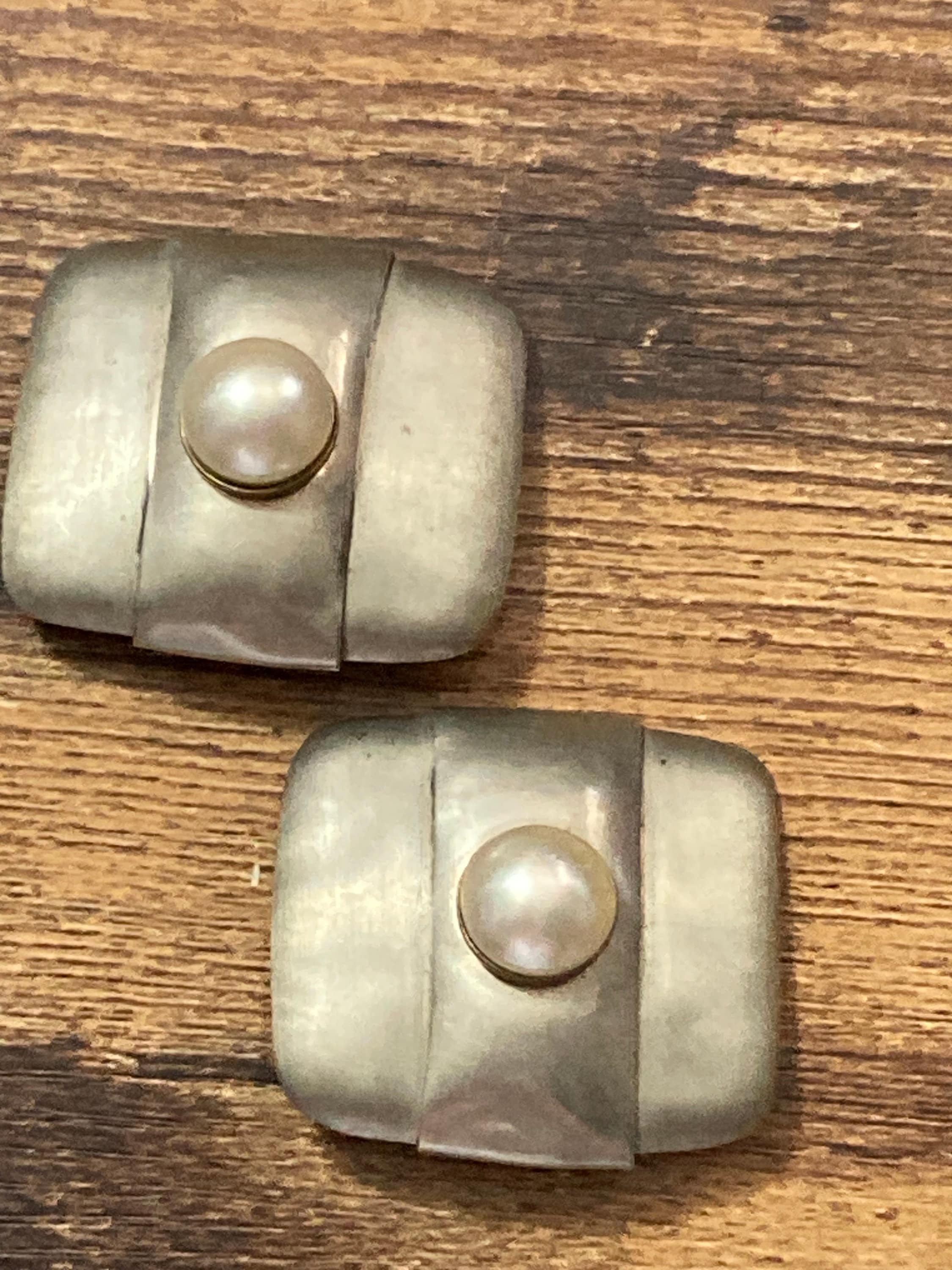 Vintage signed Fabrice Paris designer clip on earrings rectangular with faux pearl