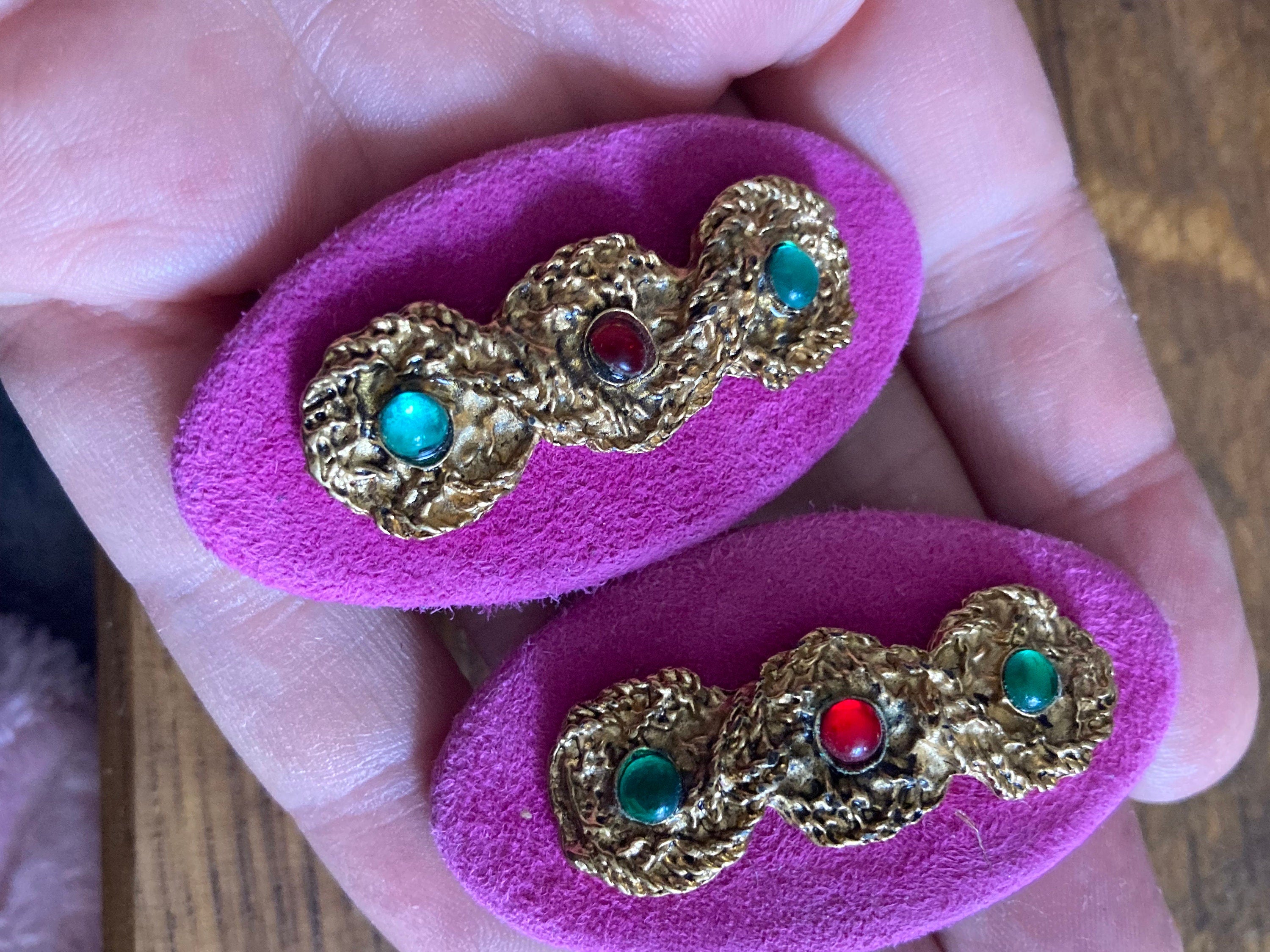 Vintage High end pair of bright pink suede leather gripoix green red beaded gold braided shoe clips