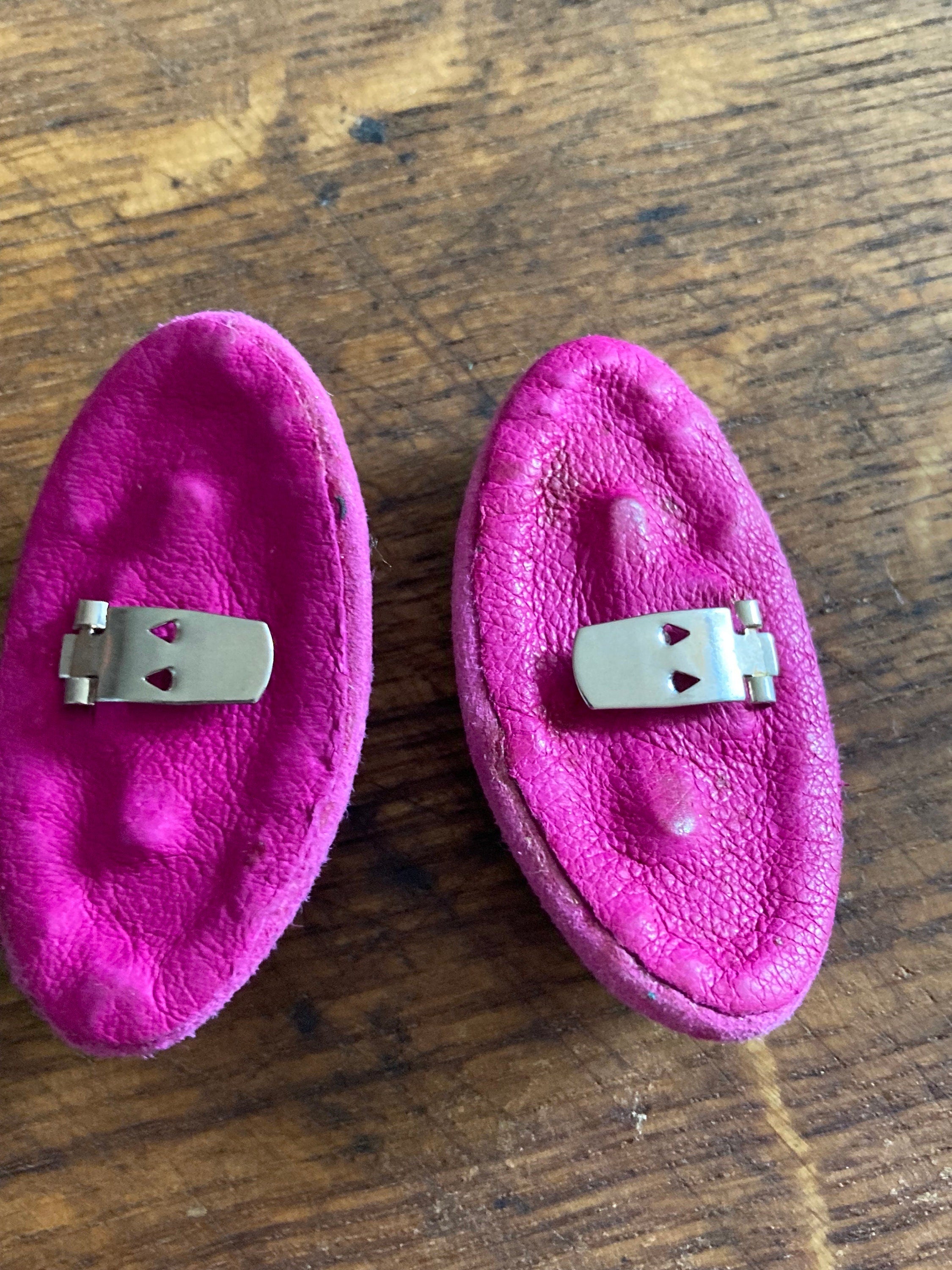 Vintage High end pair of bright pink suede leather gripoix green red beaded gold braided shoe clips