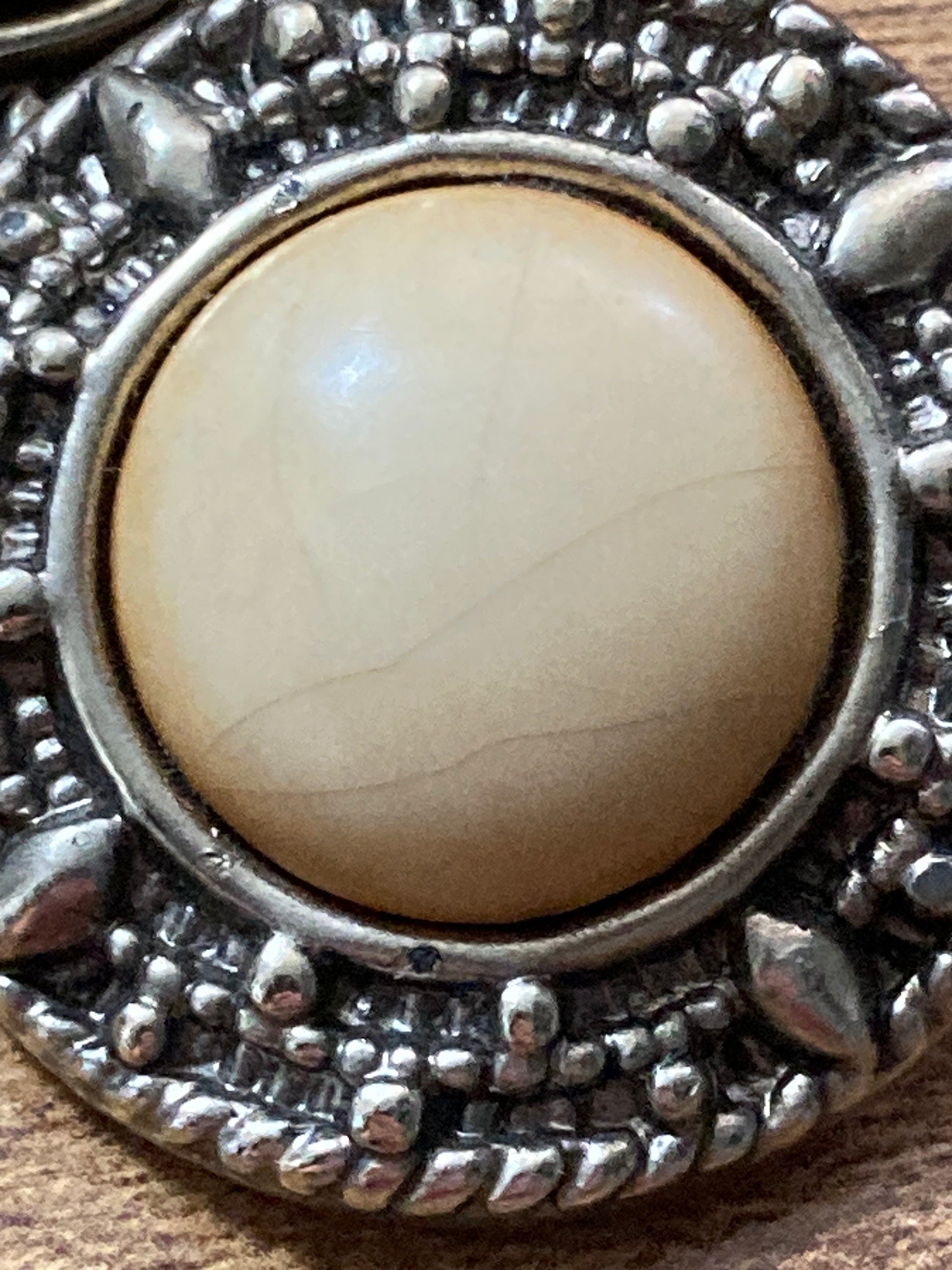 Vintage Silver Tone Clip On Earrings: Beige Cabochon Button Style
