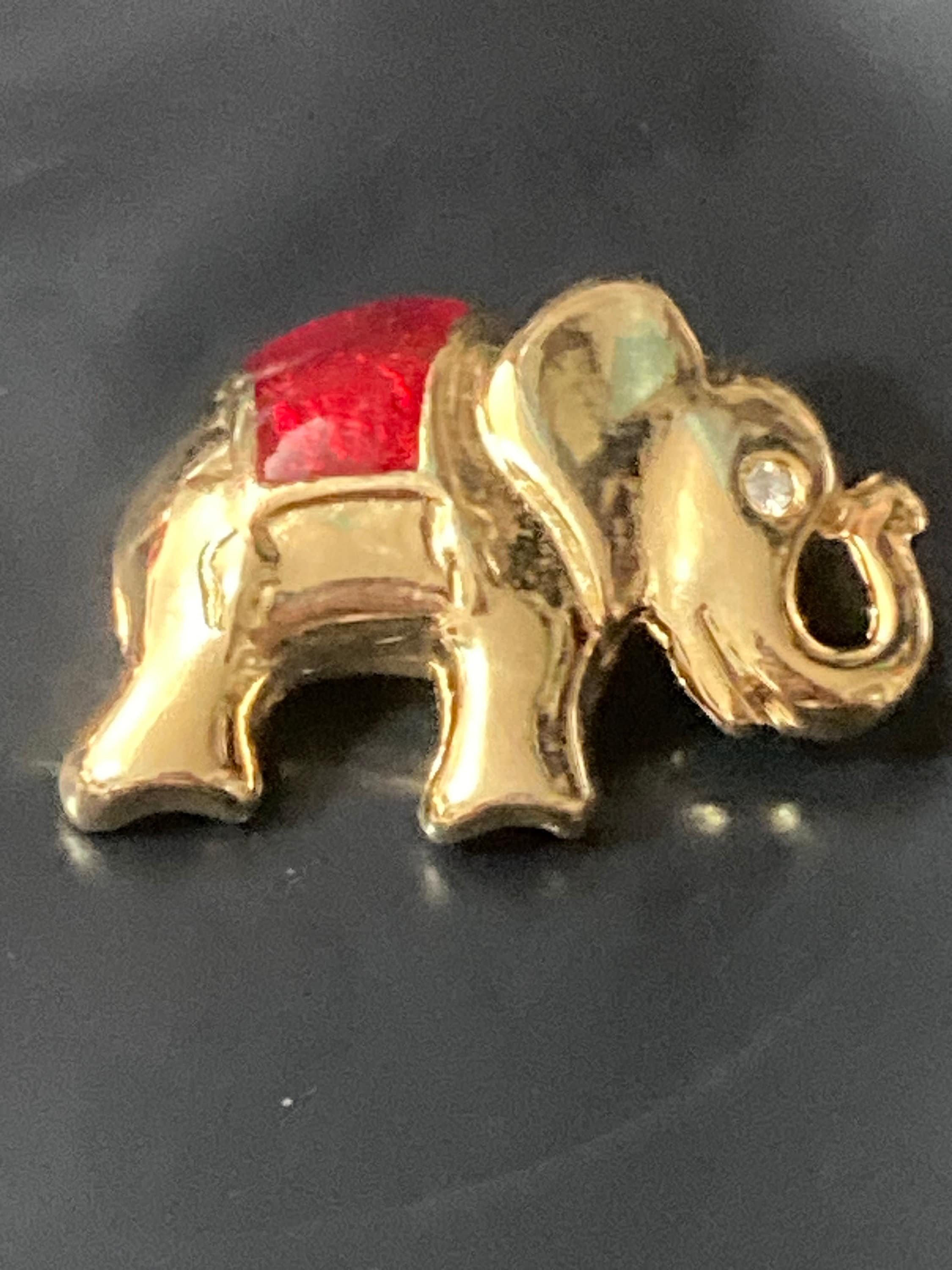 Red enamel Indian Elephant Brooch gold tone diamante rhinestone