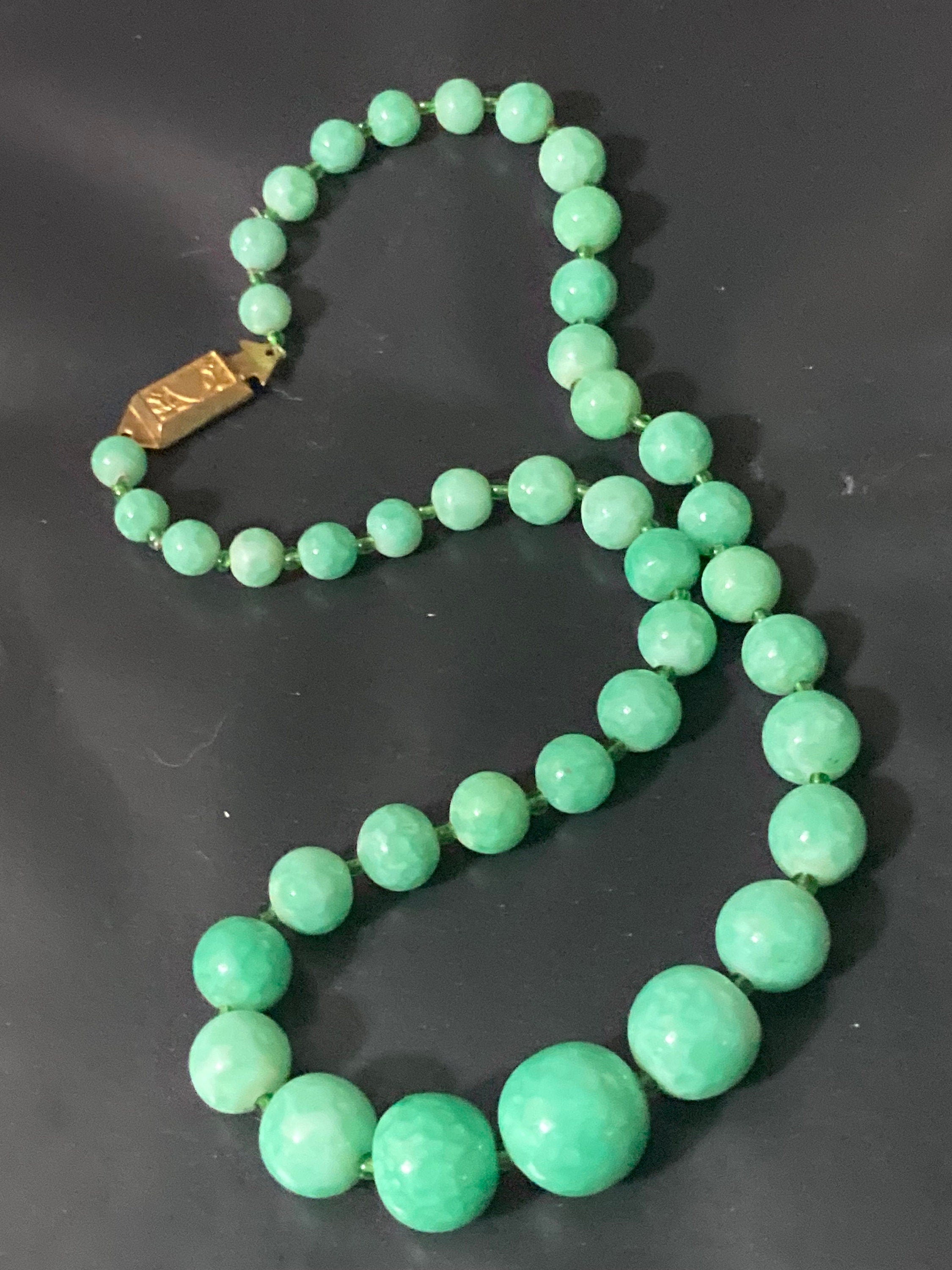 Art Deco czech gold tone metal necklace with green peking glass ceramic stones
