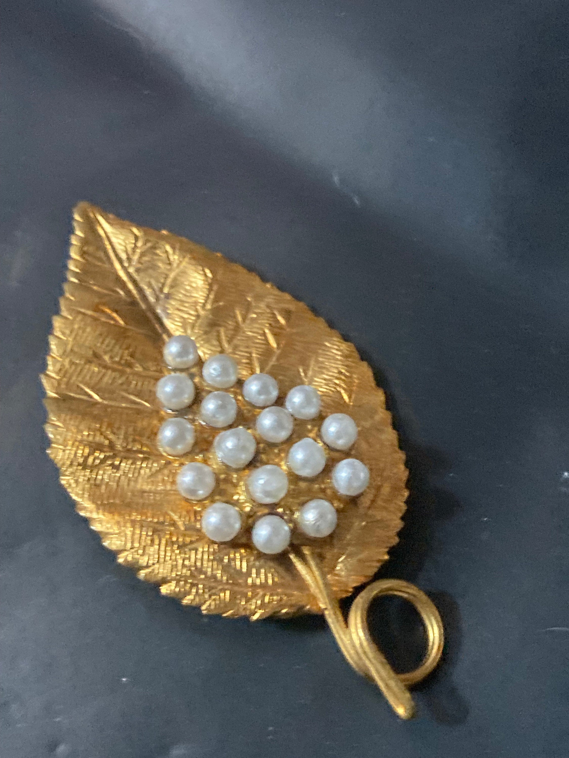 Antique Art Deco Czech large brass metal leaf brooch with faux pearls c clasp
