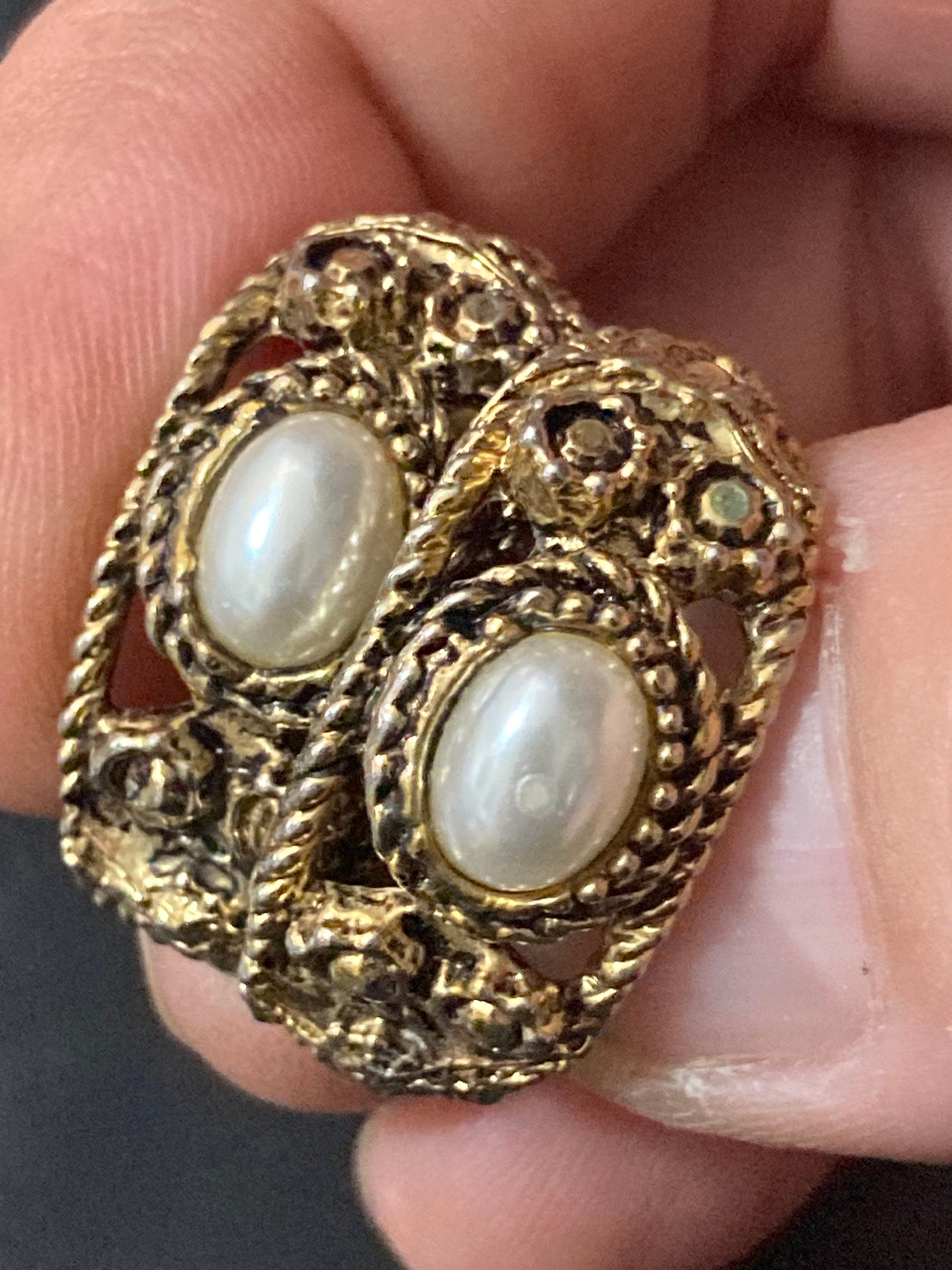 Retro half hoop cream faux pearl cabochon Clip On Earrings antique gold tone