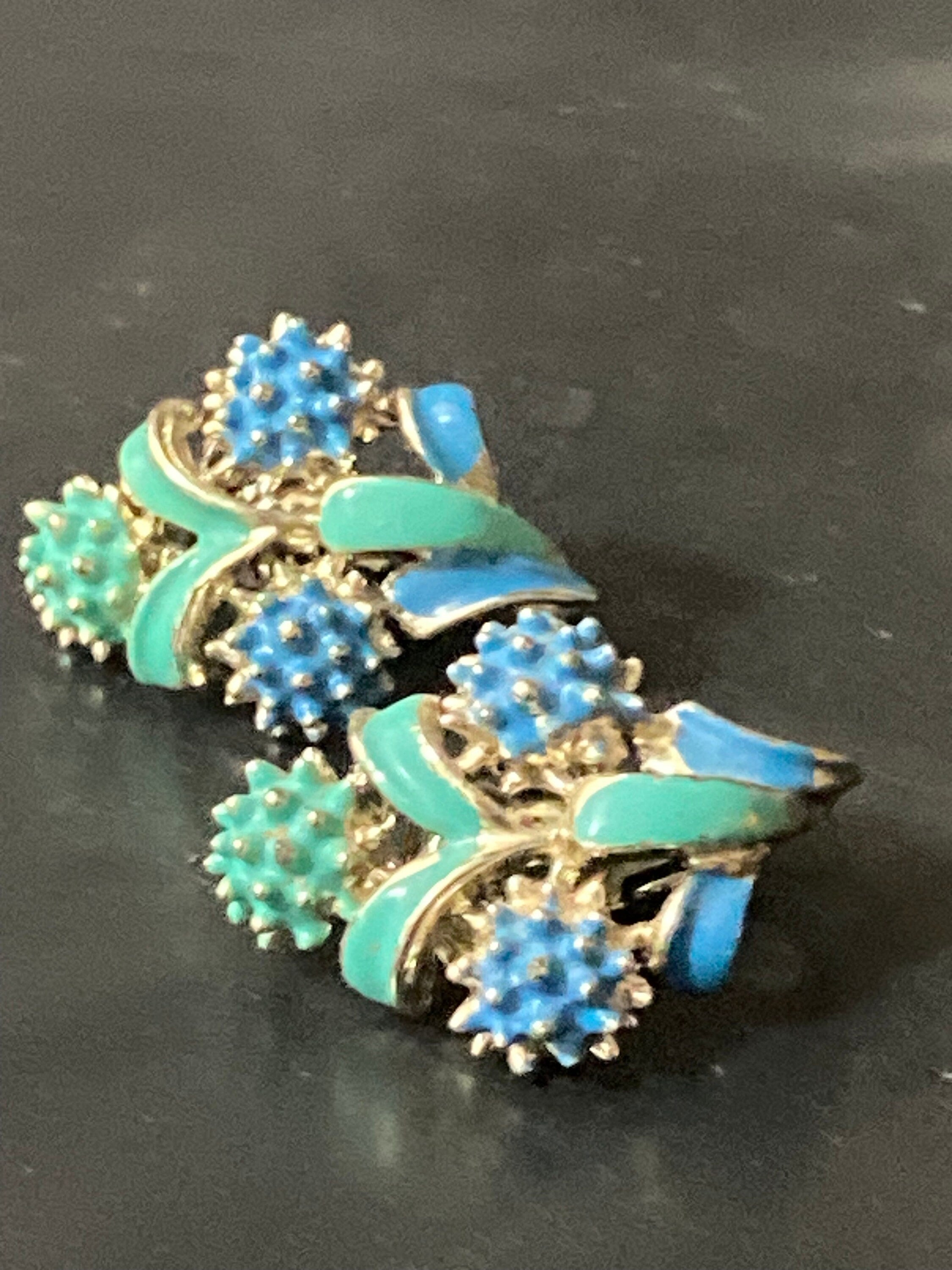 vintage Blue green enamel floral Clip on earrings