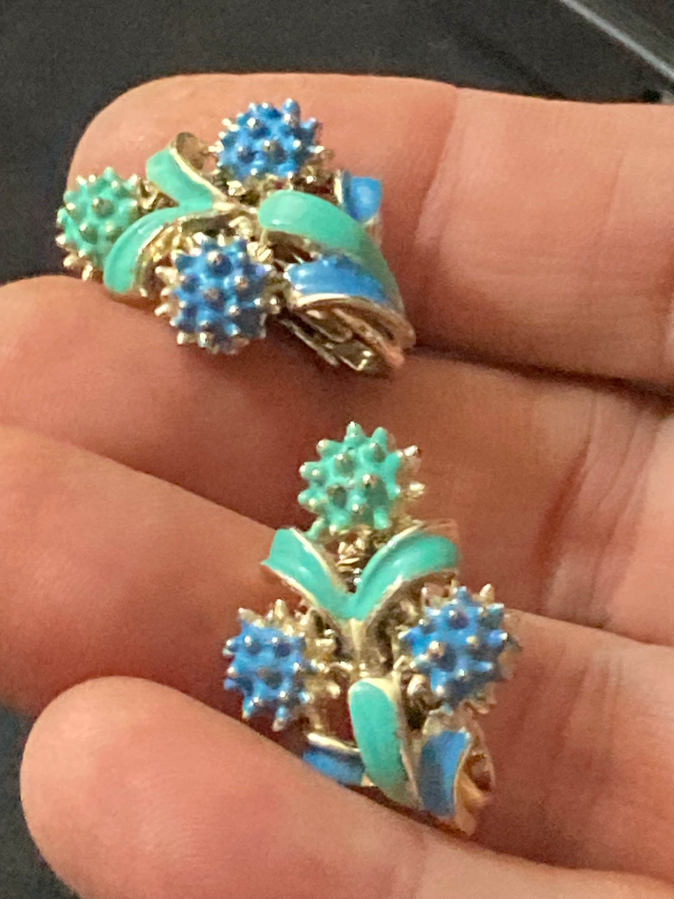vintage Blue green enamel floral Clip on earrings