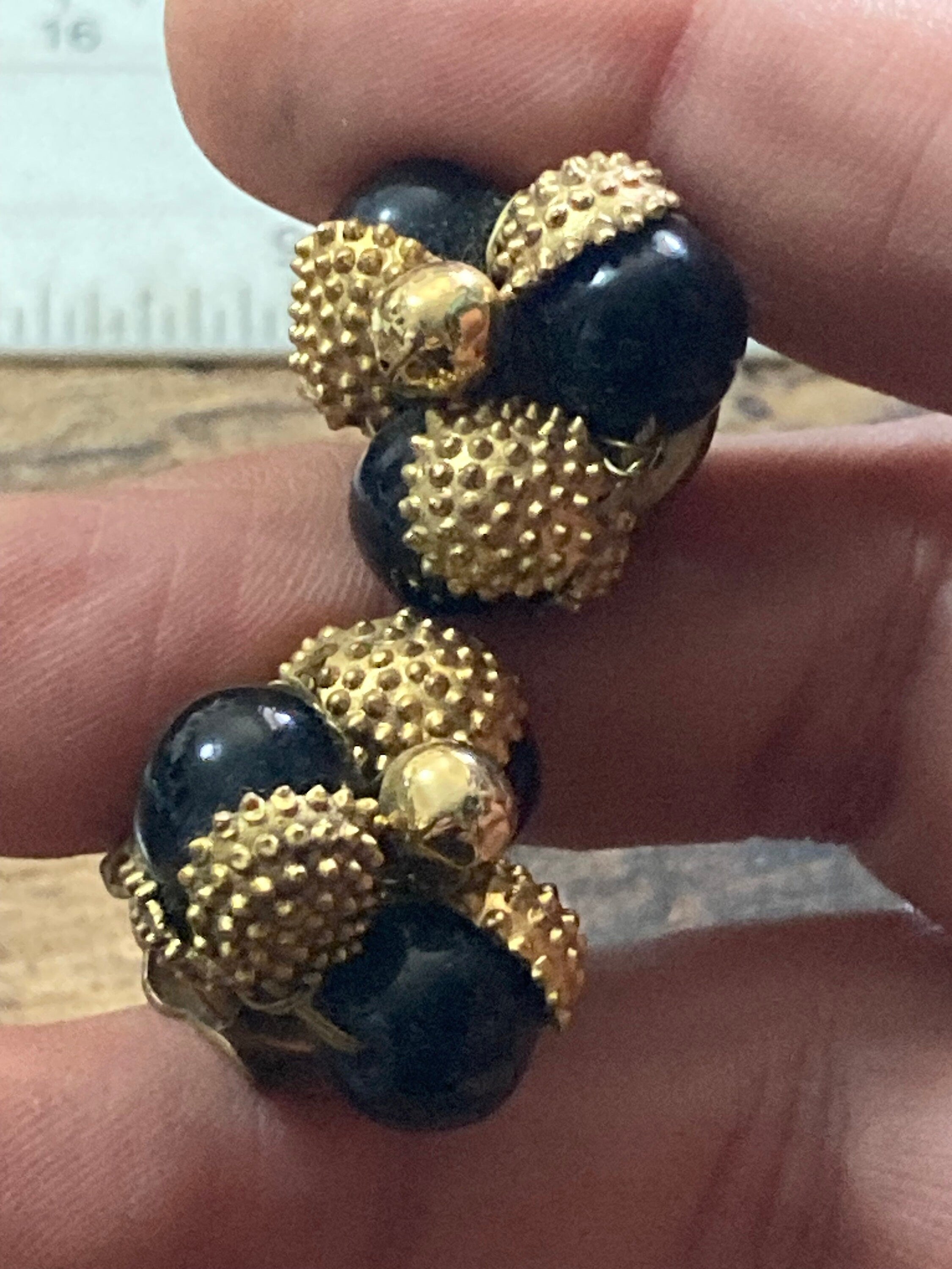Vintage mid century Gold tone black glass beaded cluster stud clip on earrings