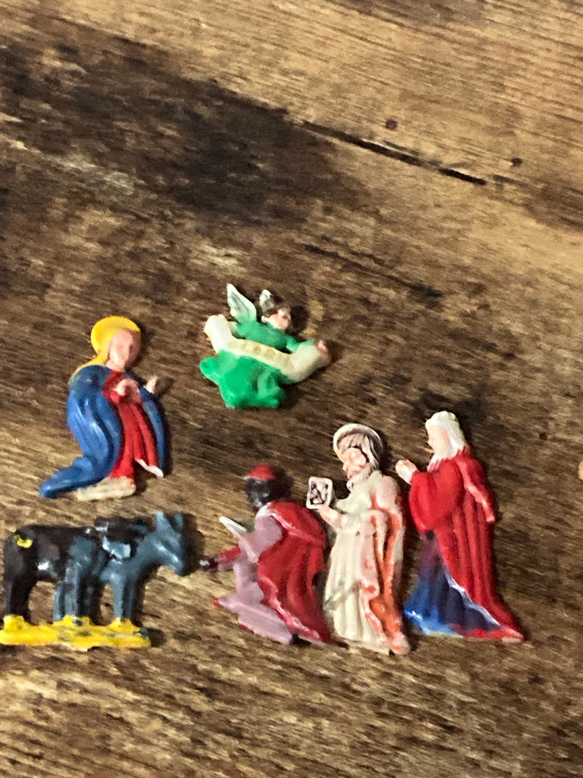 Vintage 1950s Plastic Nativity Cake Toppers, Christmas Decor
