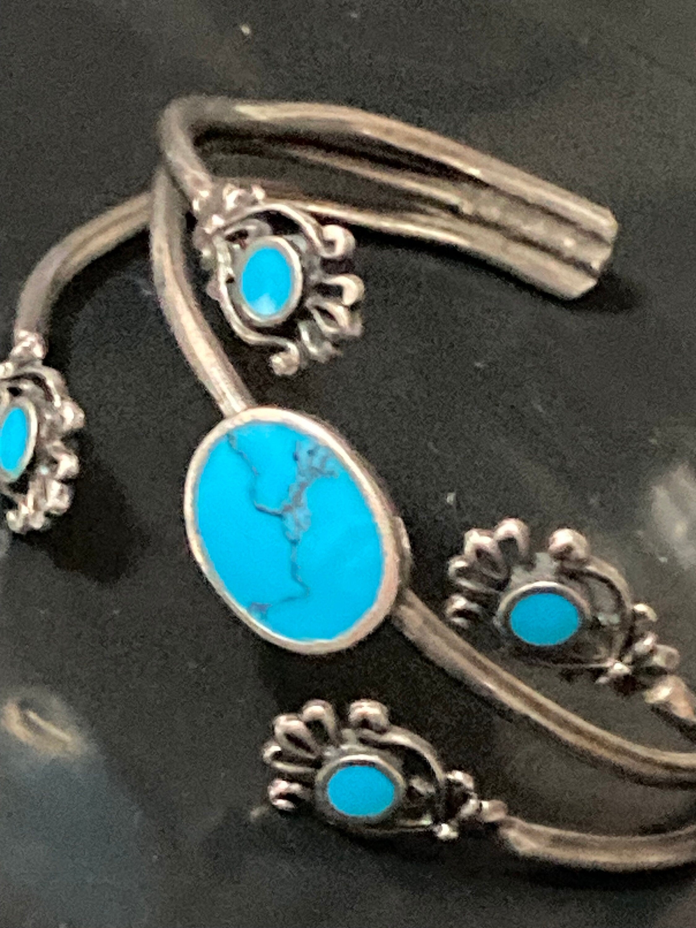 Vintage south western 925 Sterling silver gem set with turquoise gemstones wide 3 row bangle bracelet