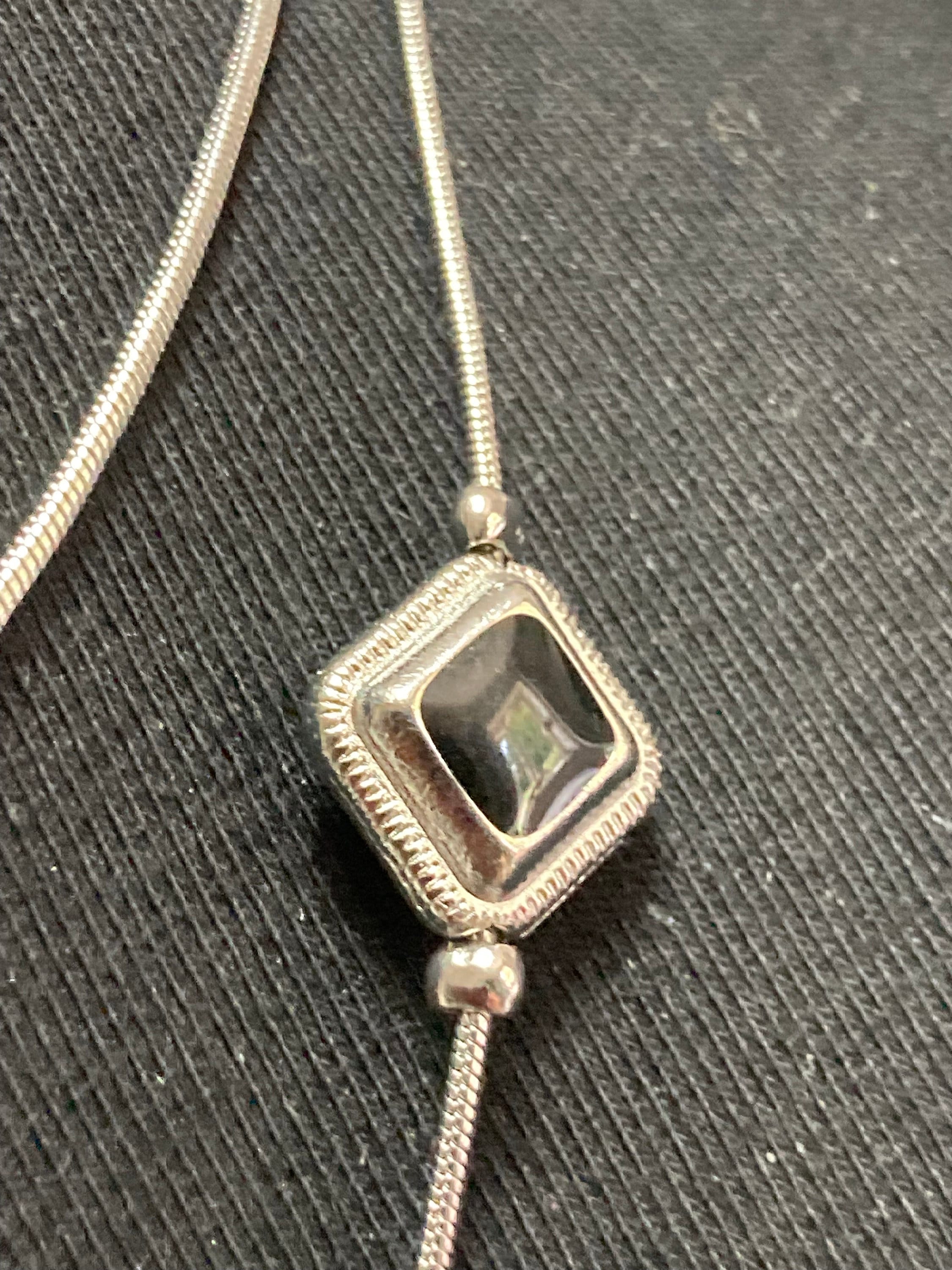 Retro silver tone black cabochon long station necklace snake chain