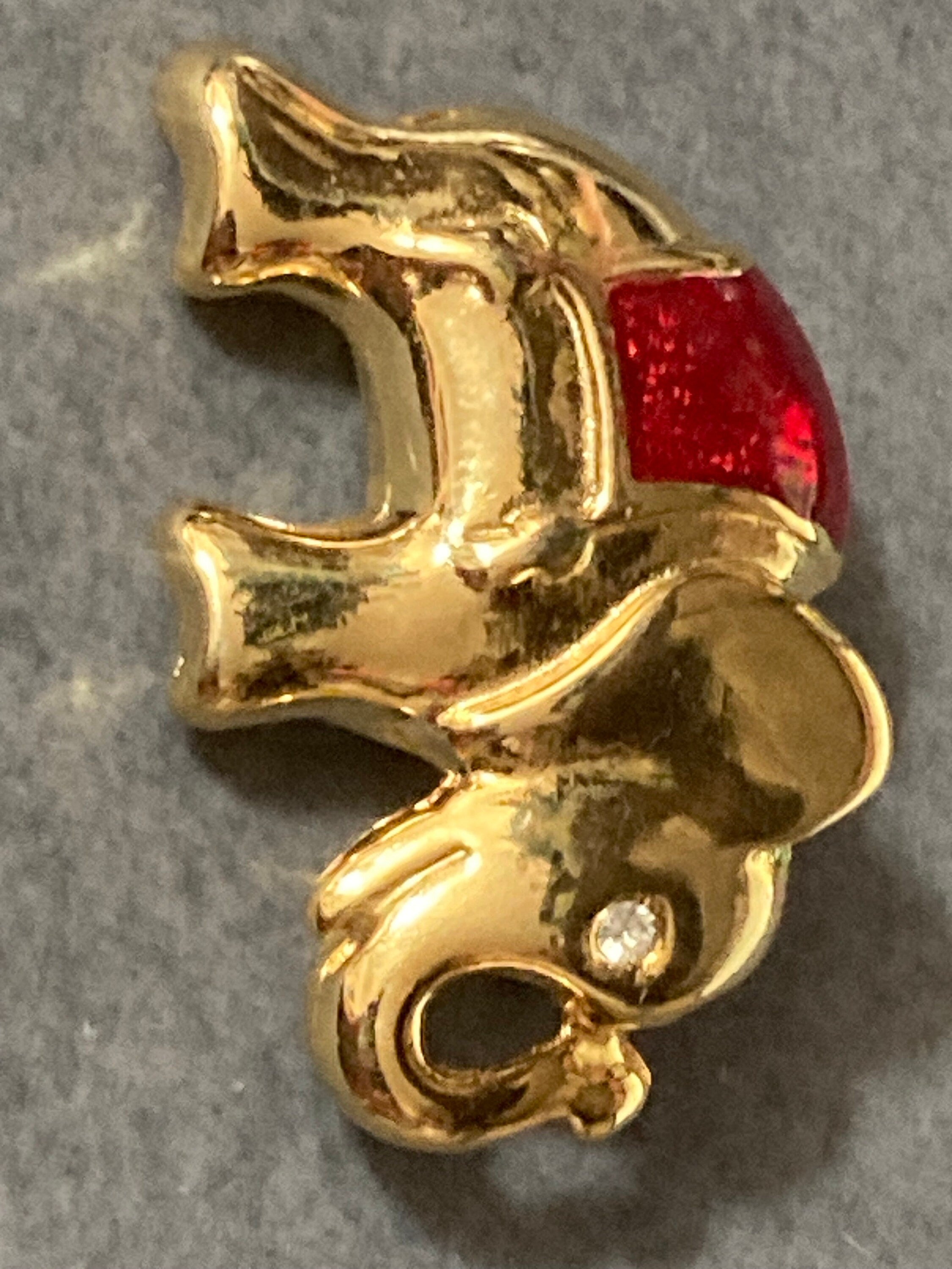 Red enamel Indian Elephant Brooch gold tone diamante rhinestone