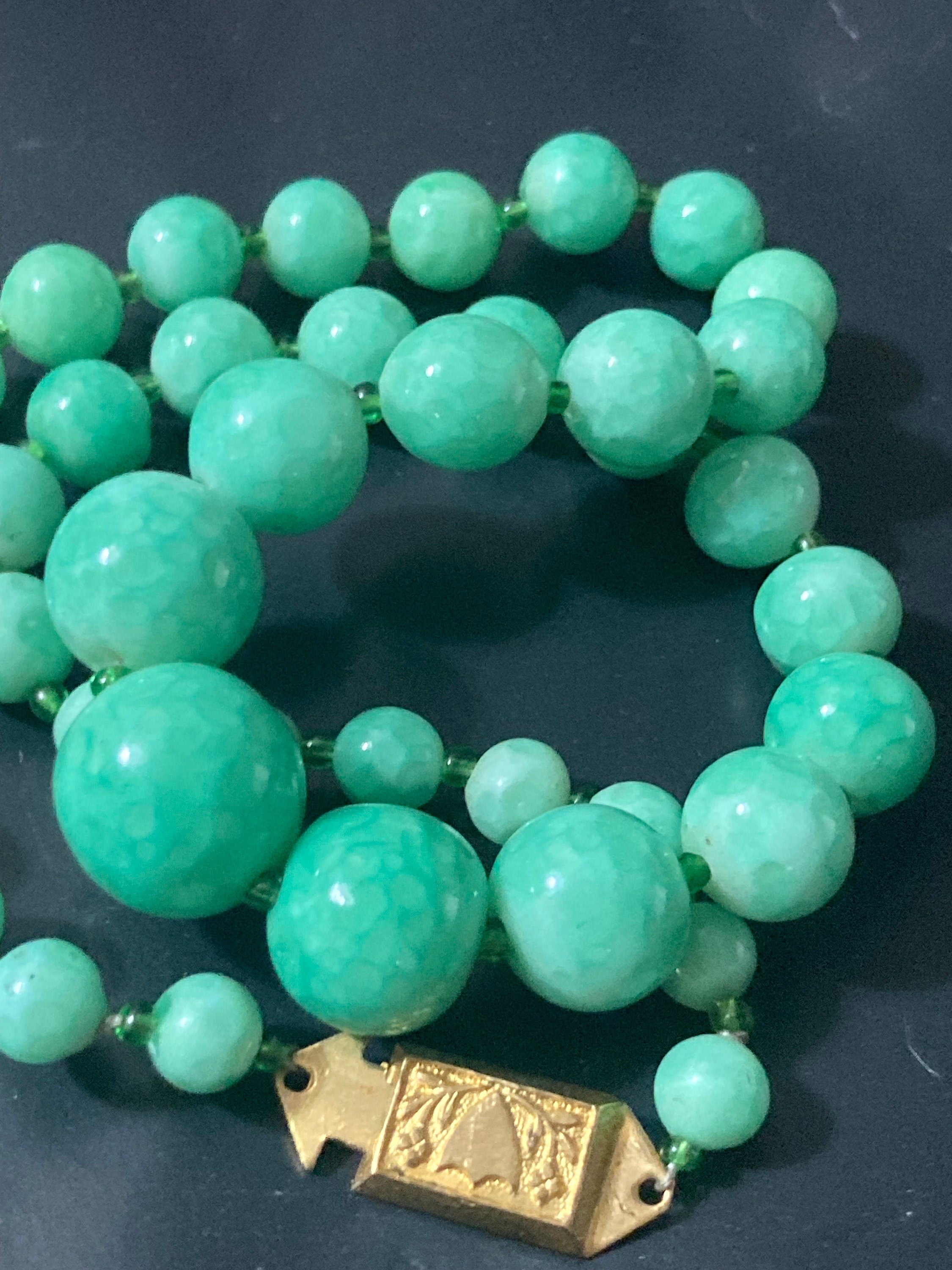 Art Deco czech gold tone metal necklace with green peking glass ceramic stones