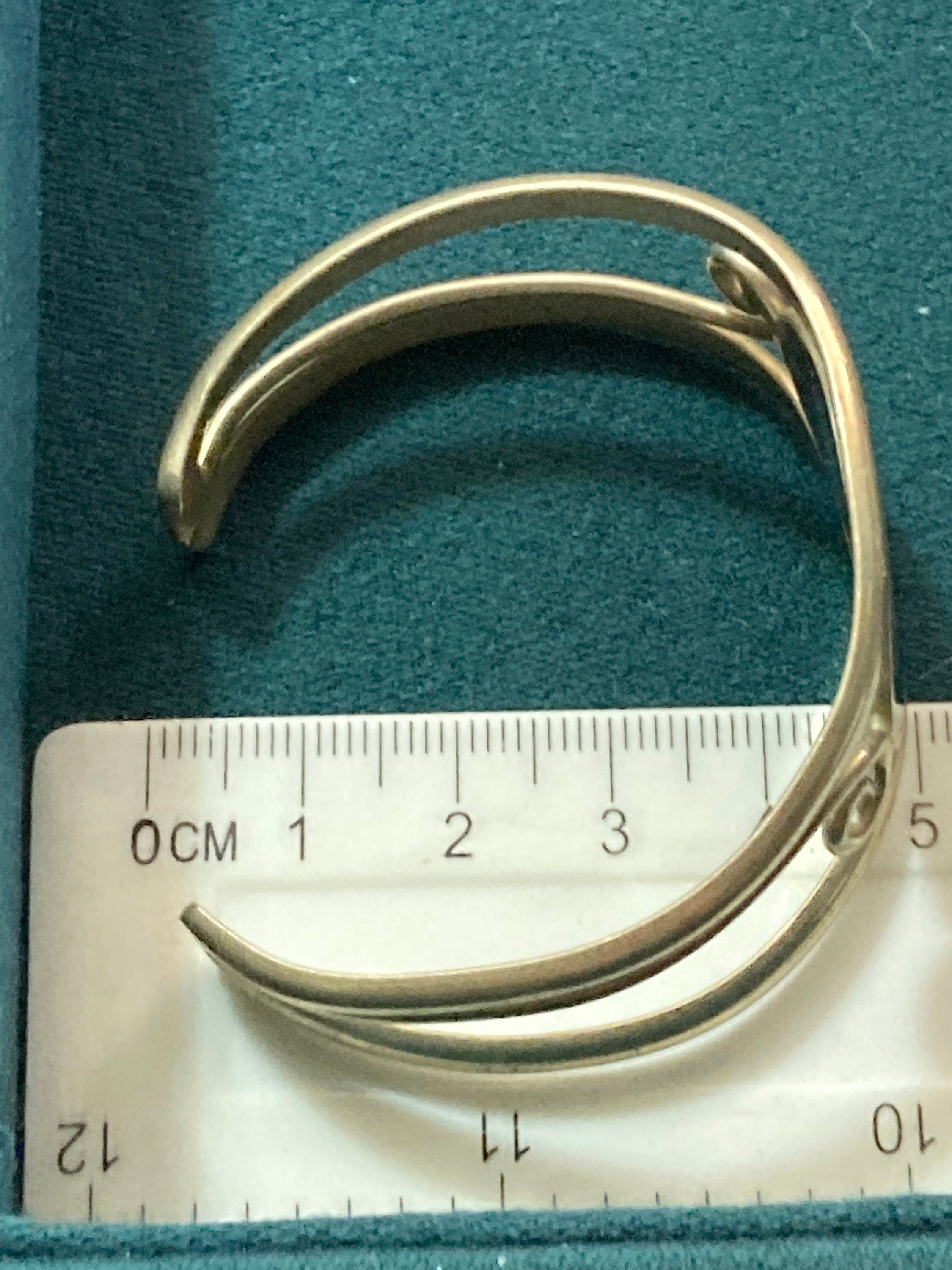 Petite Size small childrens Abalone Mother of Pearl floral Shell inset Silver Tone wrap cuff bangle little girls