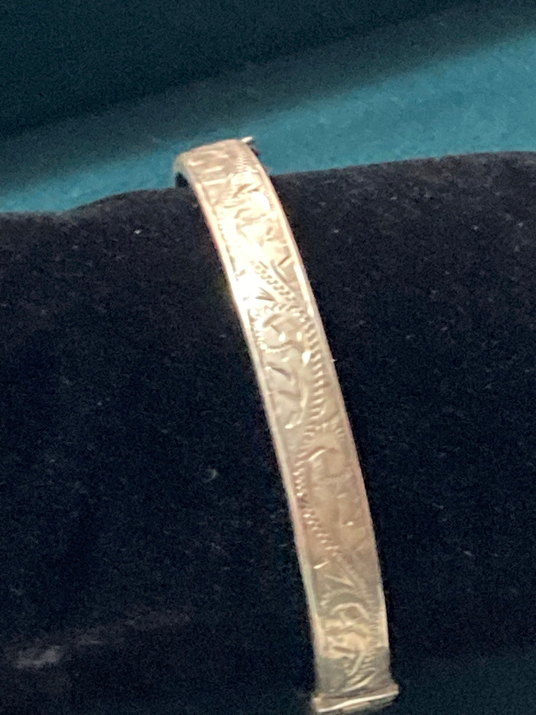 Vintage 925 sterling silver engraved floral bangle 12grams