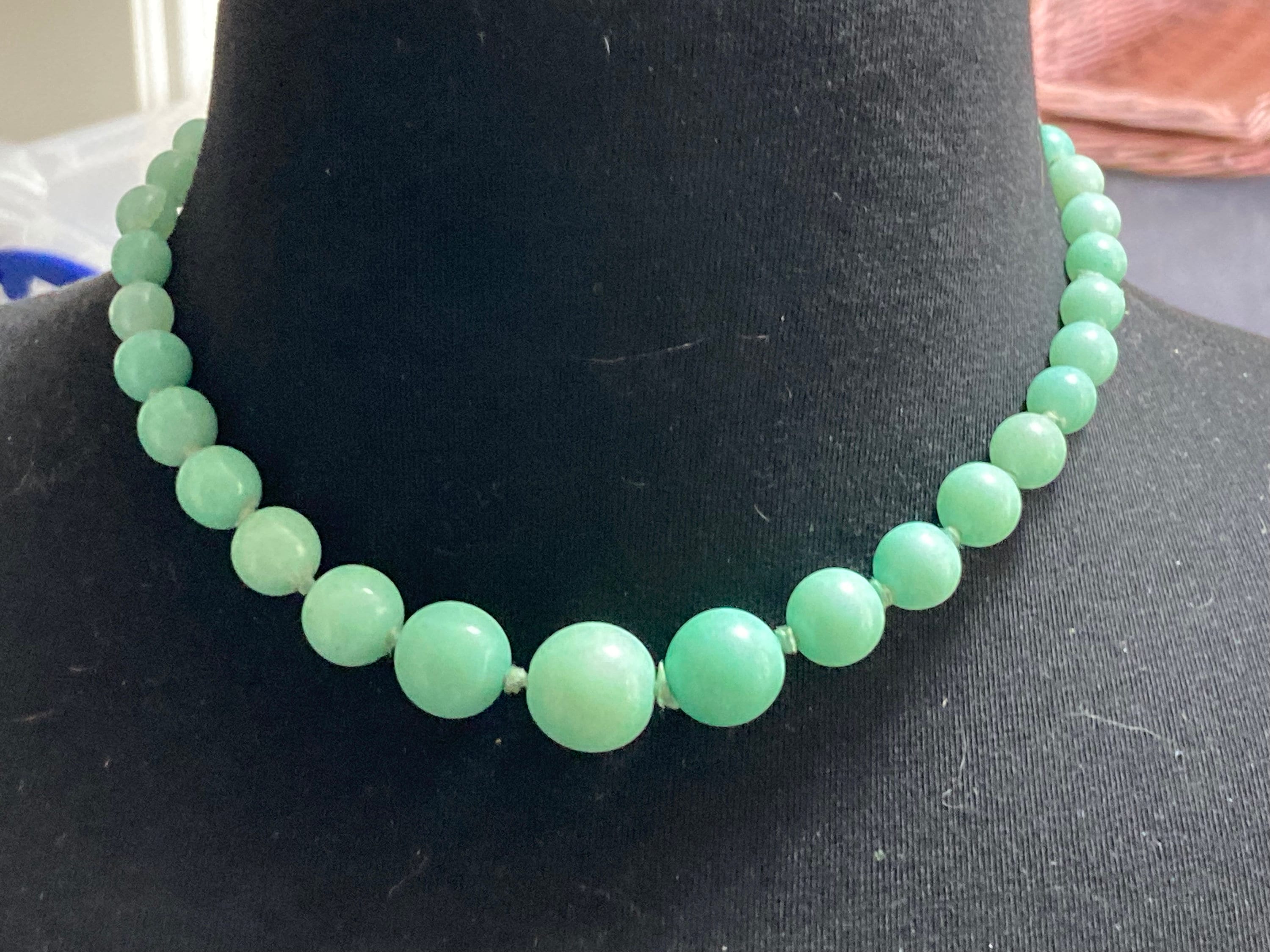 Art Deco czech gold tone metal necklace with green peking glass ceramic stones