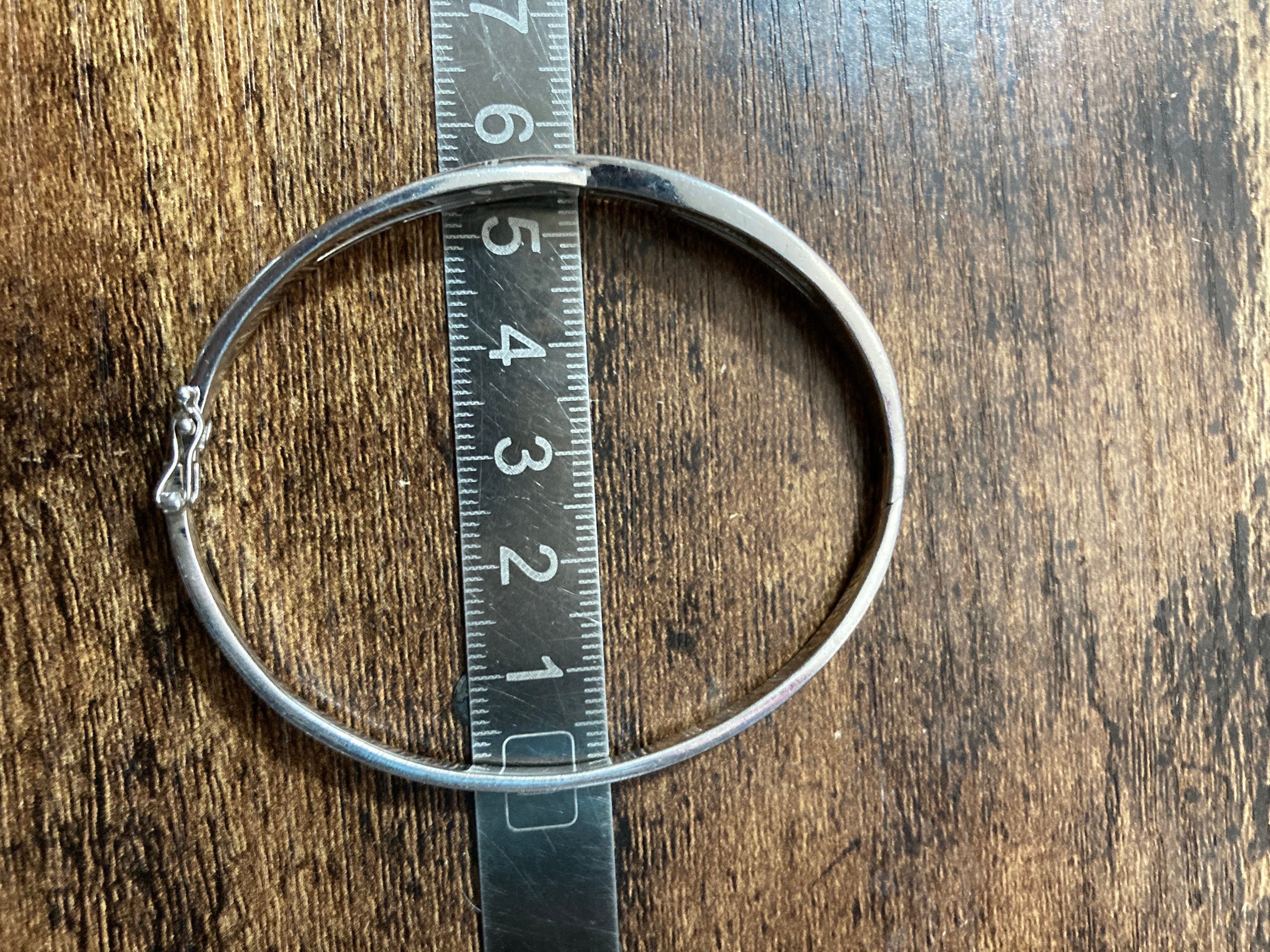 Vintage Modernist 925 Sterling silver gem set clear diamanté  bangle