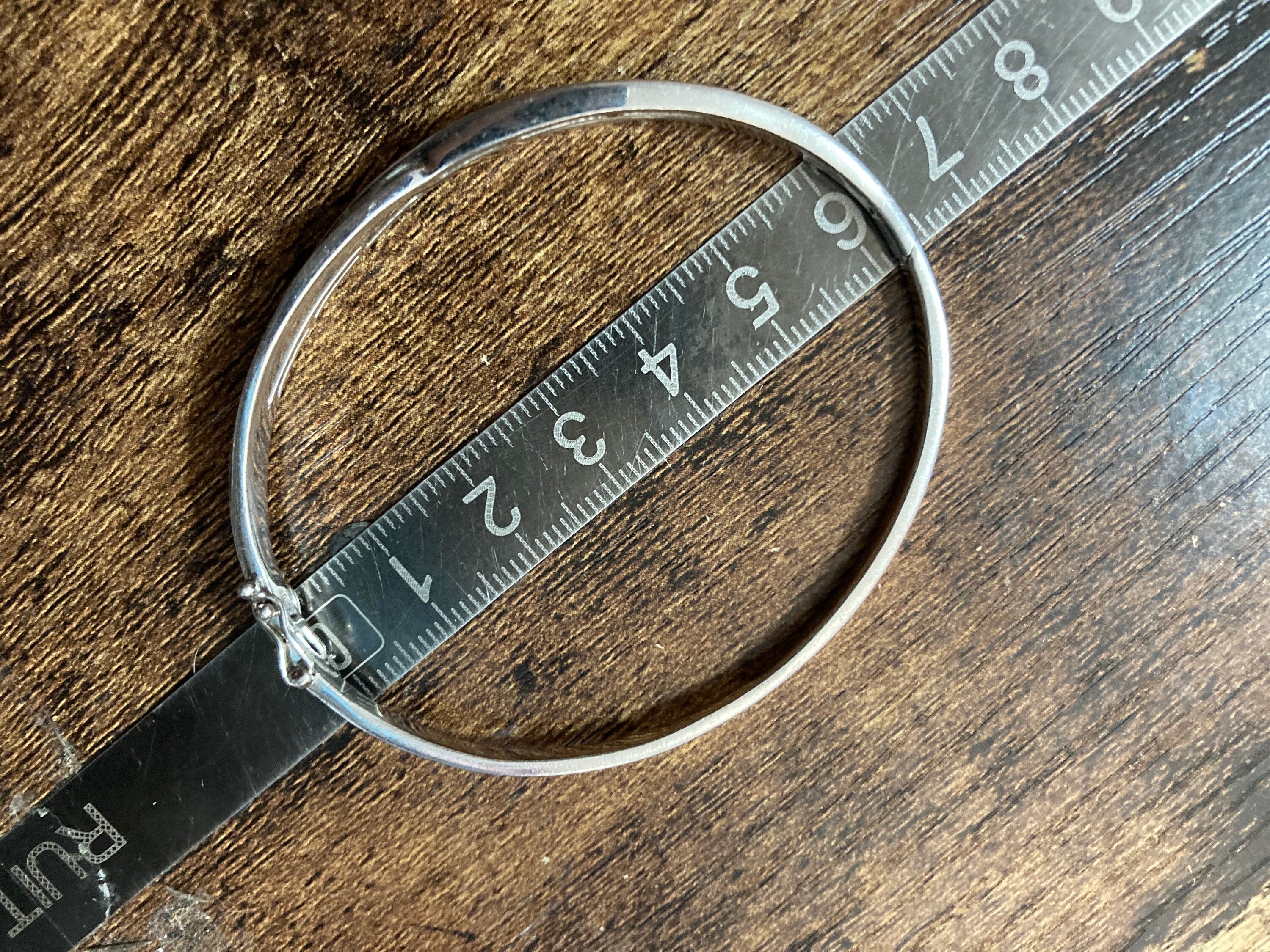 Vintage Modernist 925 Sterling silver gem set clear diamanté  bangle