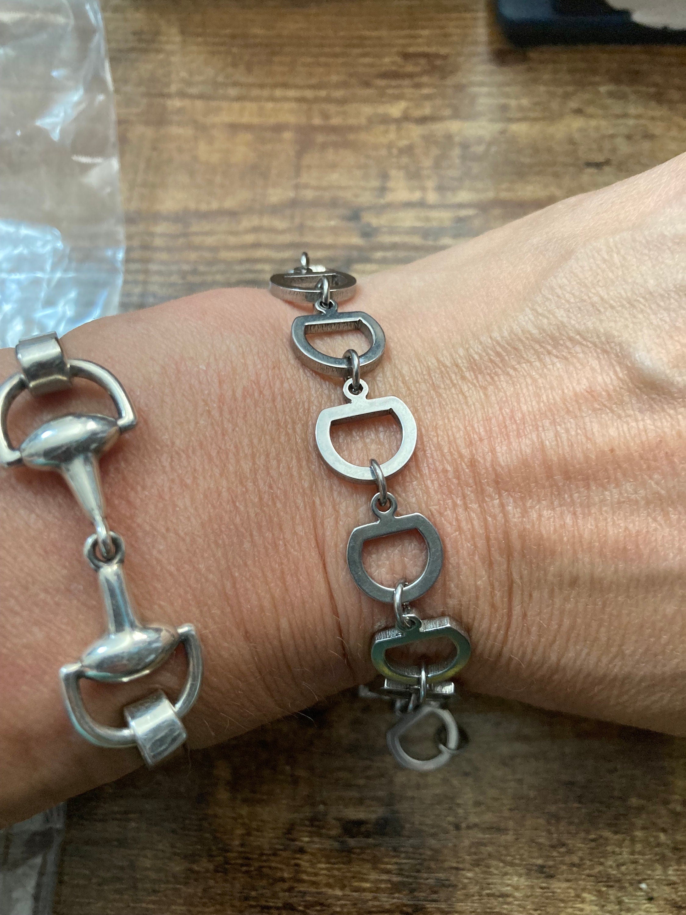 Retro silver tone snaffle link stirrup chain link bracelet 18cm