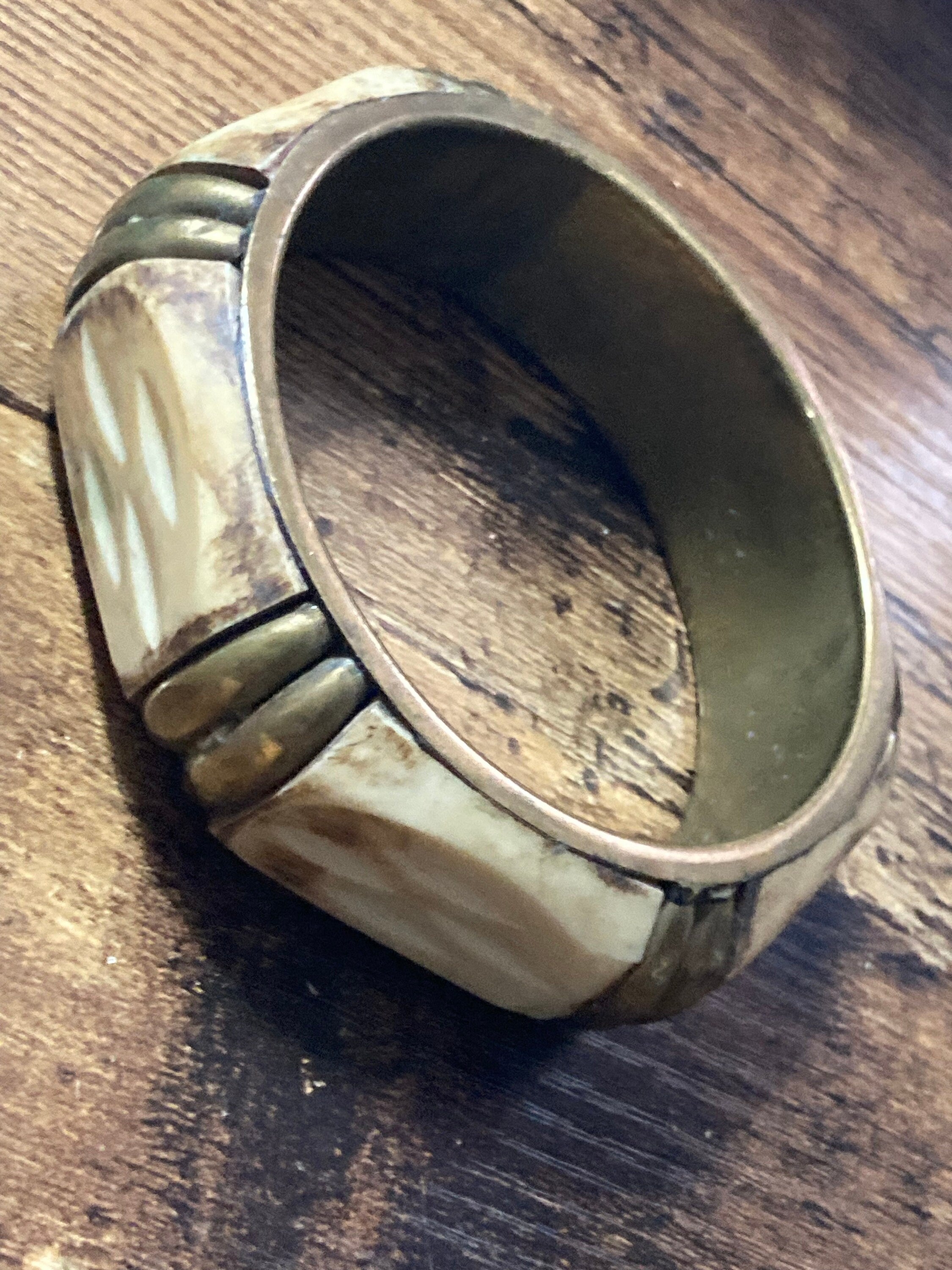 Retro gold tone faux bone acrylic brass wide cuff bangle