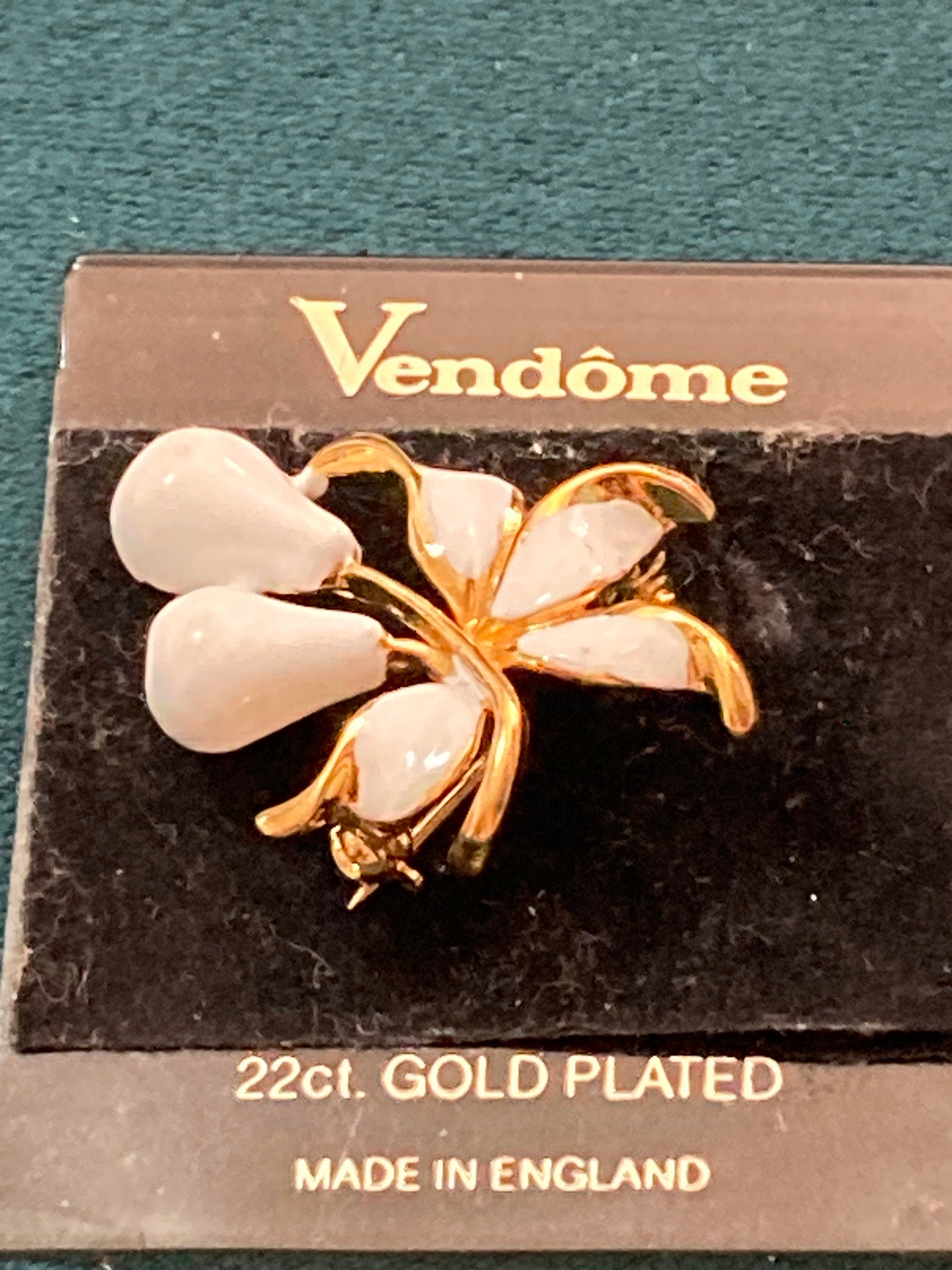 Small 22k gold plated VENDOME white pear fruit brooch on original card