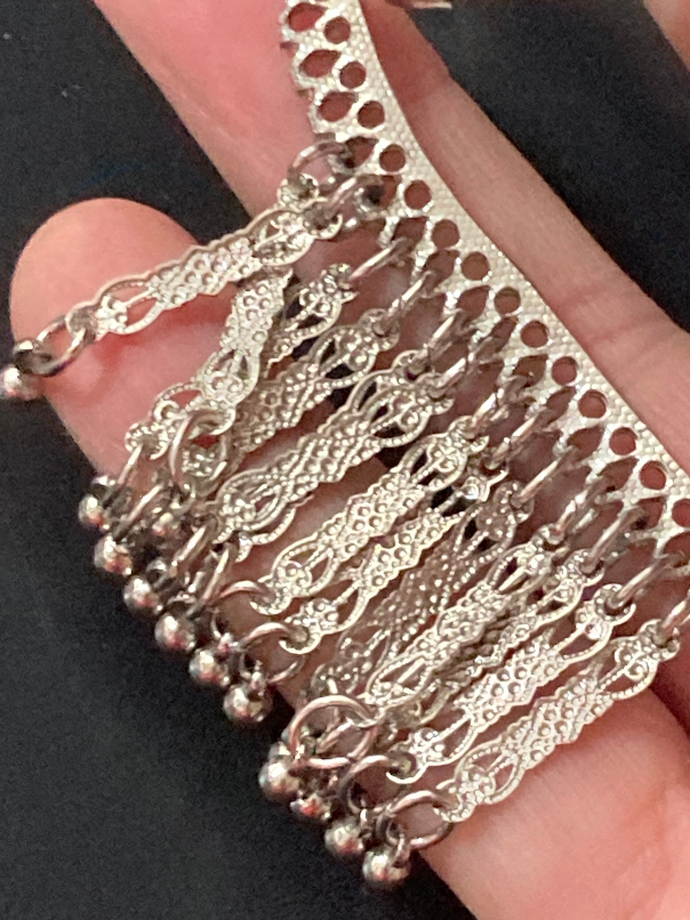 Vintage 925 Sterling Silver fringed tassel modernist pendant necklace on 41cm chain 17.2 grams