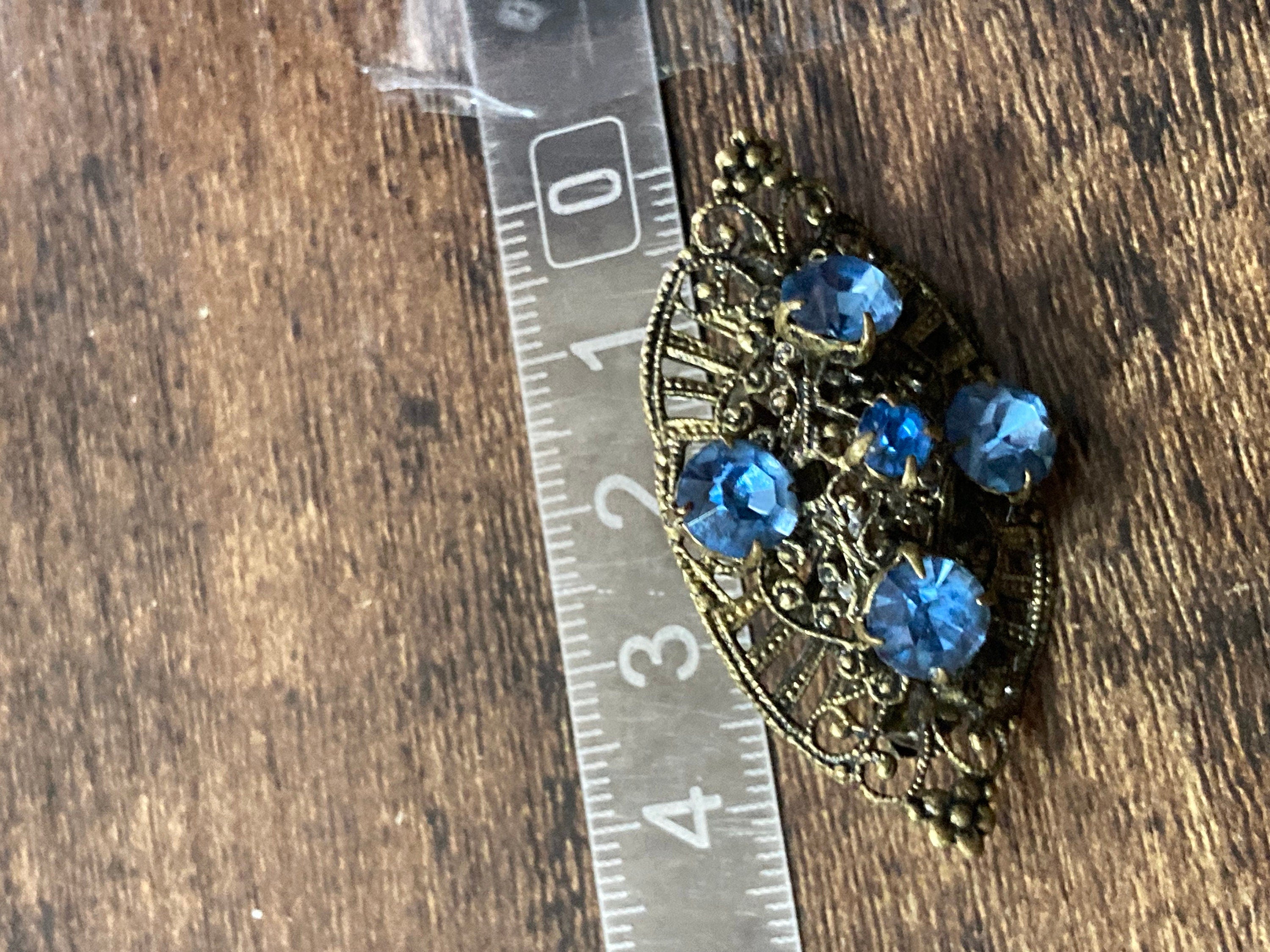 vintage Czech brass filigree sapphire blue glass  rhinestone diamanté brooch