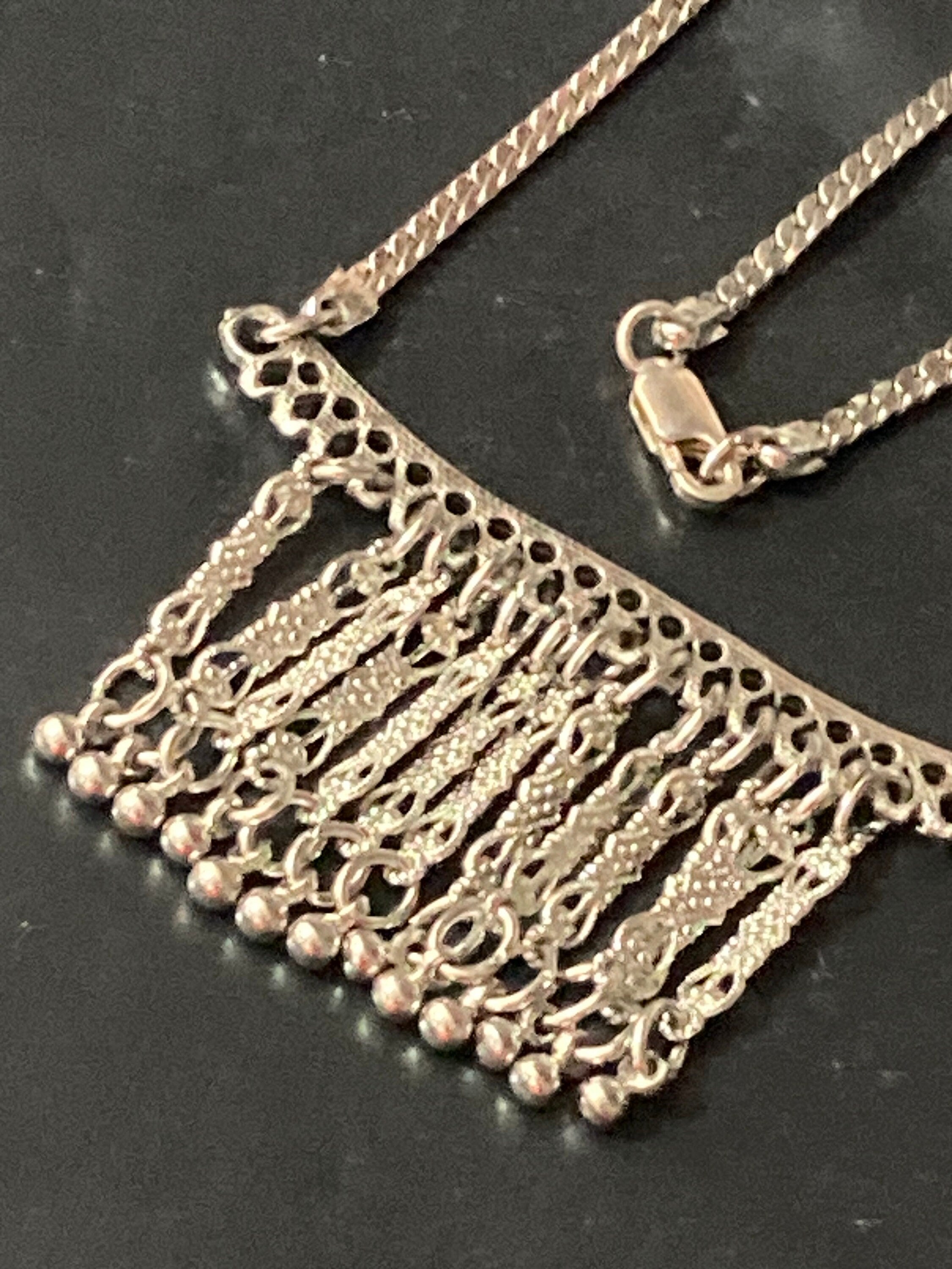 Vintage 925 Sterling Silver fringed tassel modernist pendant necklace on 41cm chain 17.2 grams