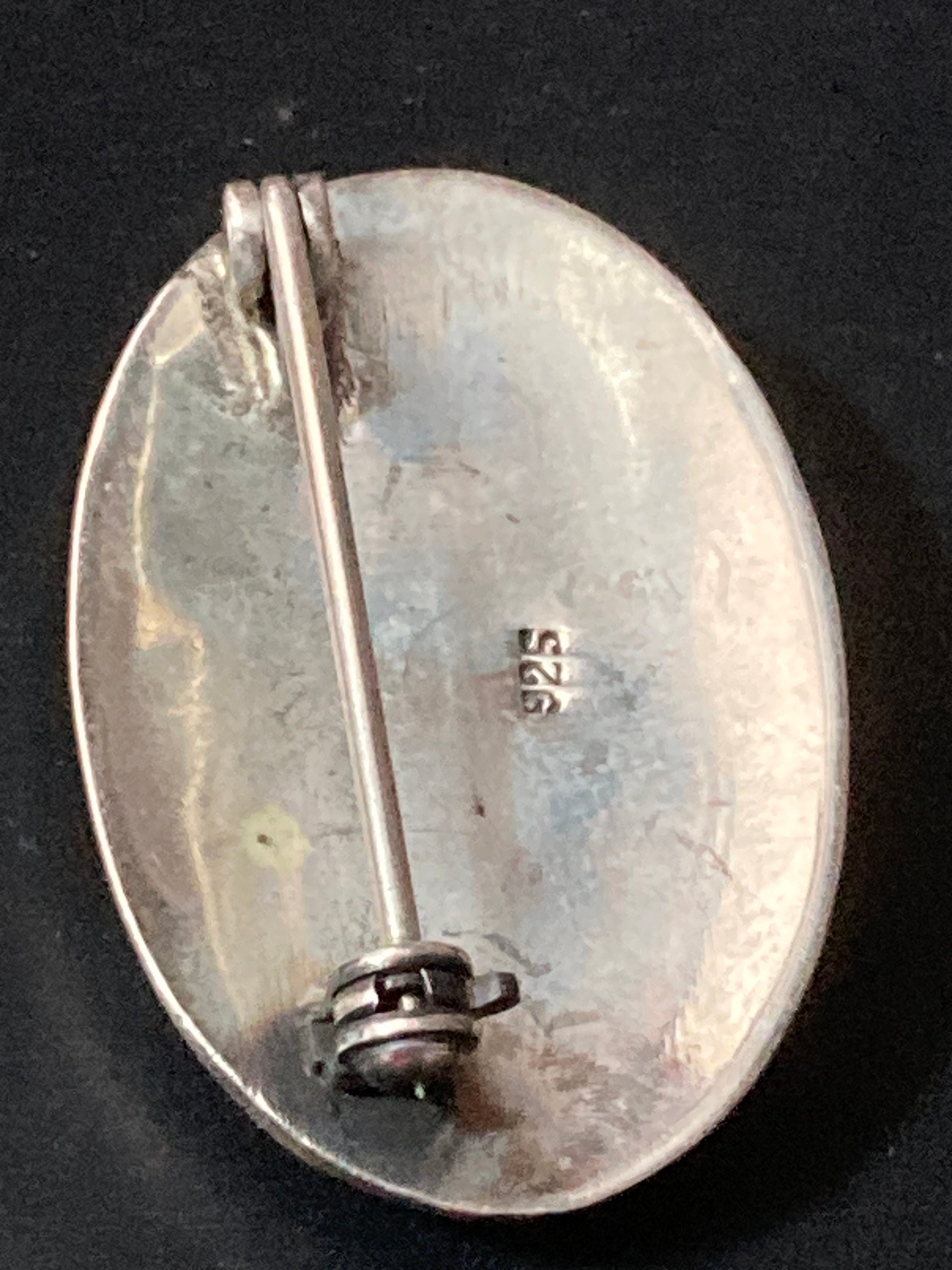 Vintage small oval black onyx Sterling 925 solid silver gemstone Brooch