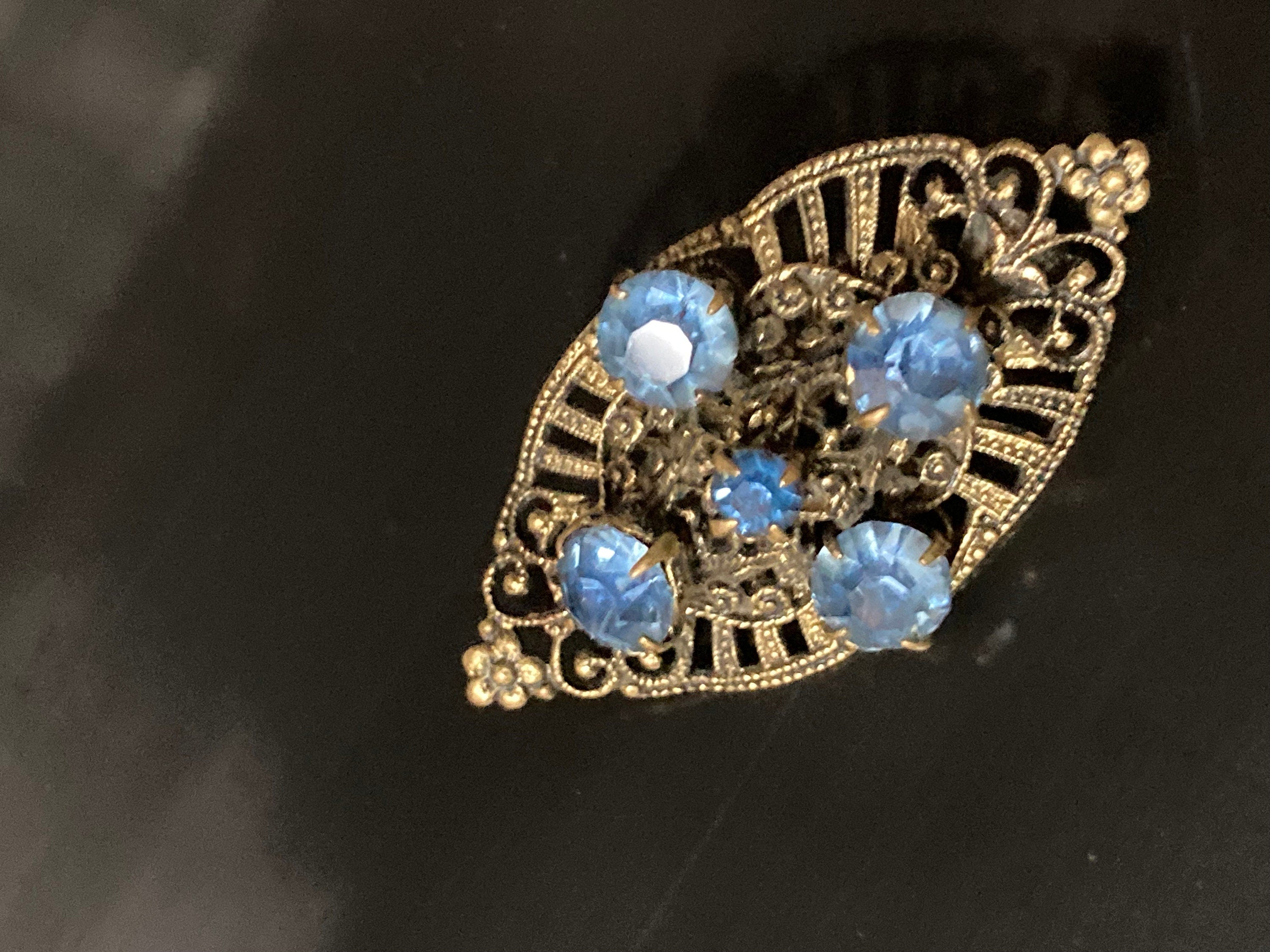 vintage Czech brass filigree sapphire blue glass  rhinestone diamanté brooch