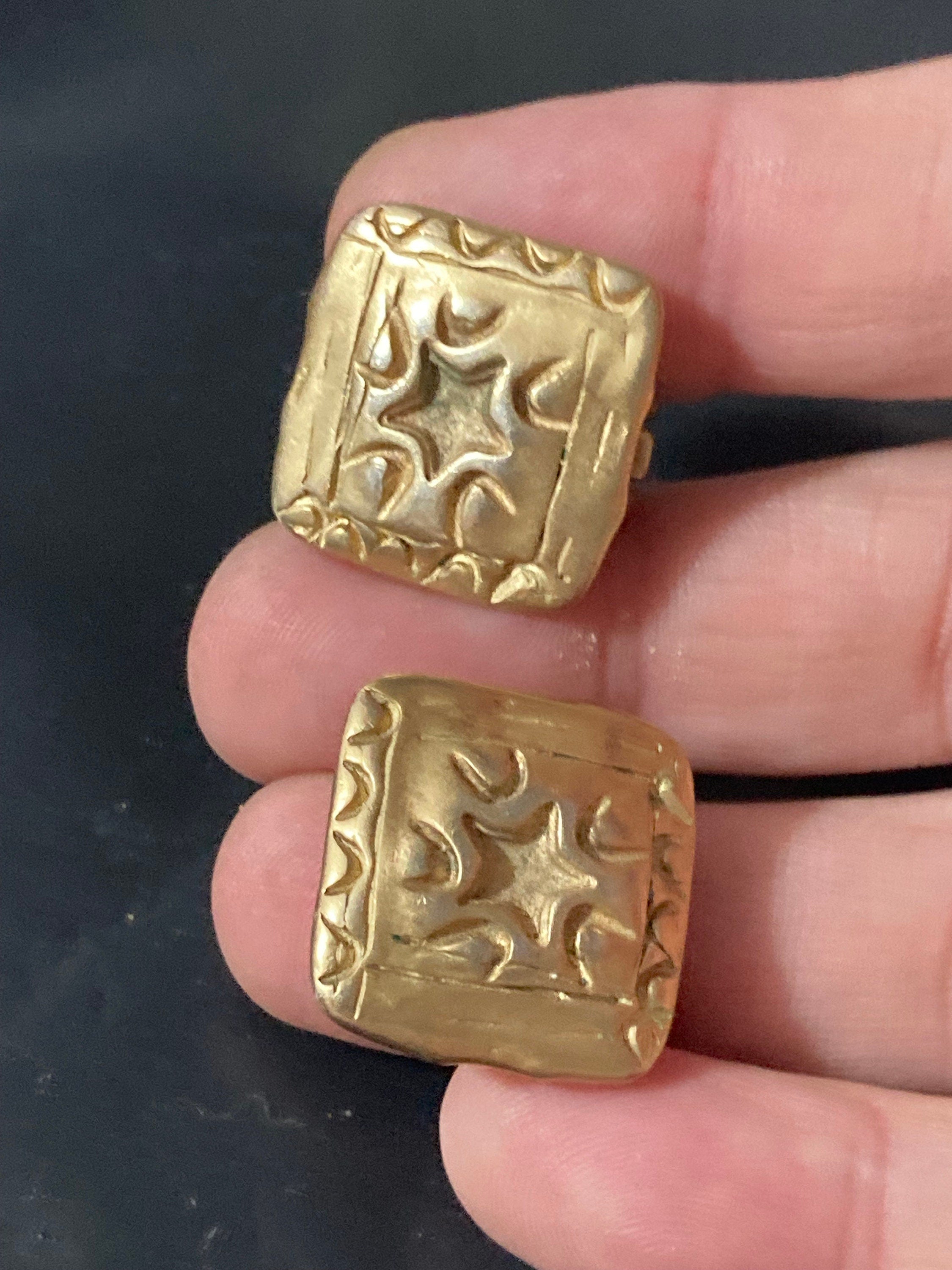 clip on stud earrings gold tone metal squares with star detail